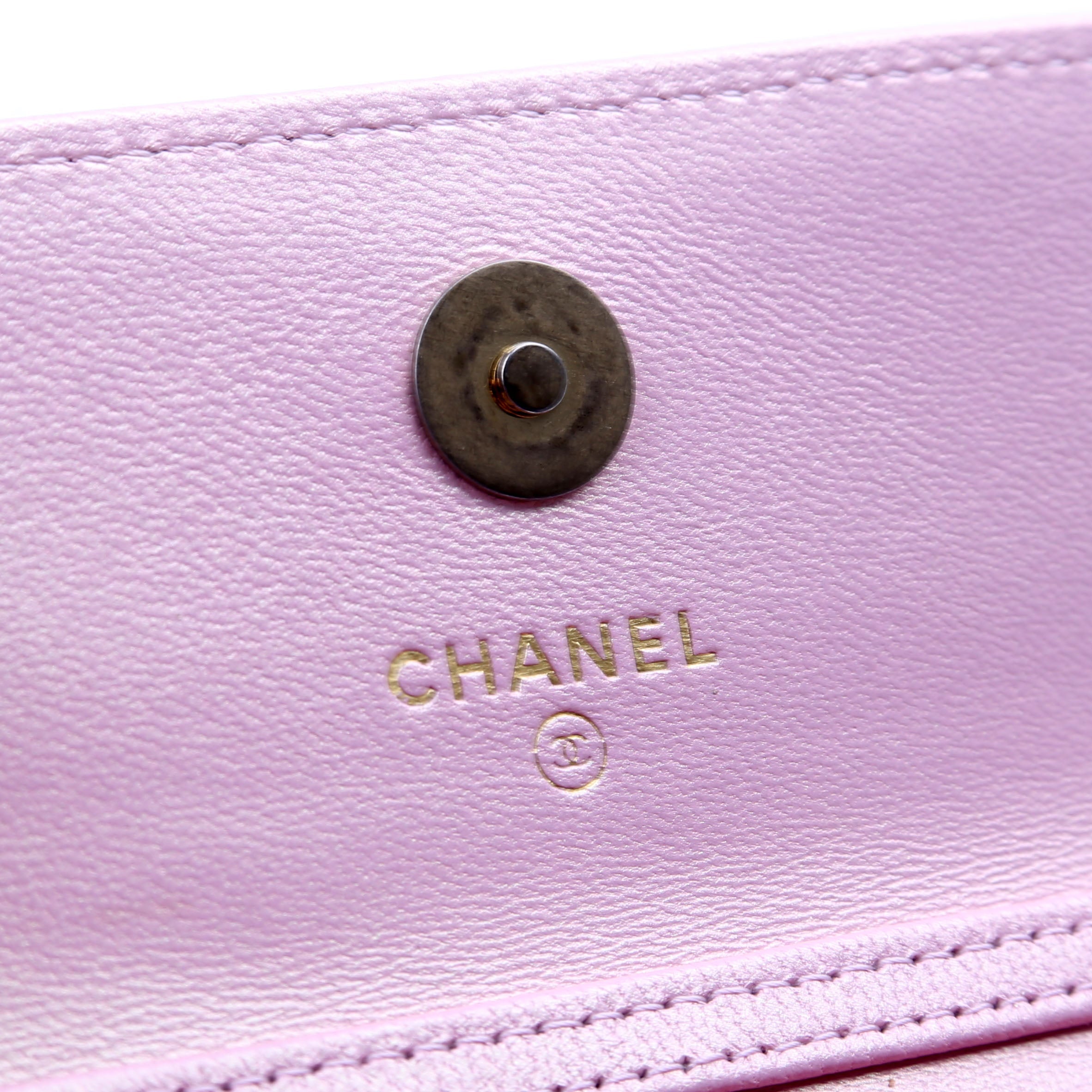 Clutch With Chain Pearly Lambskin Pink