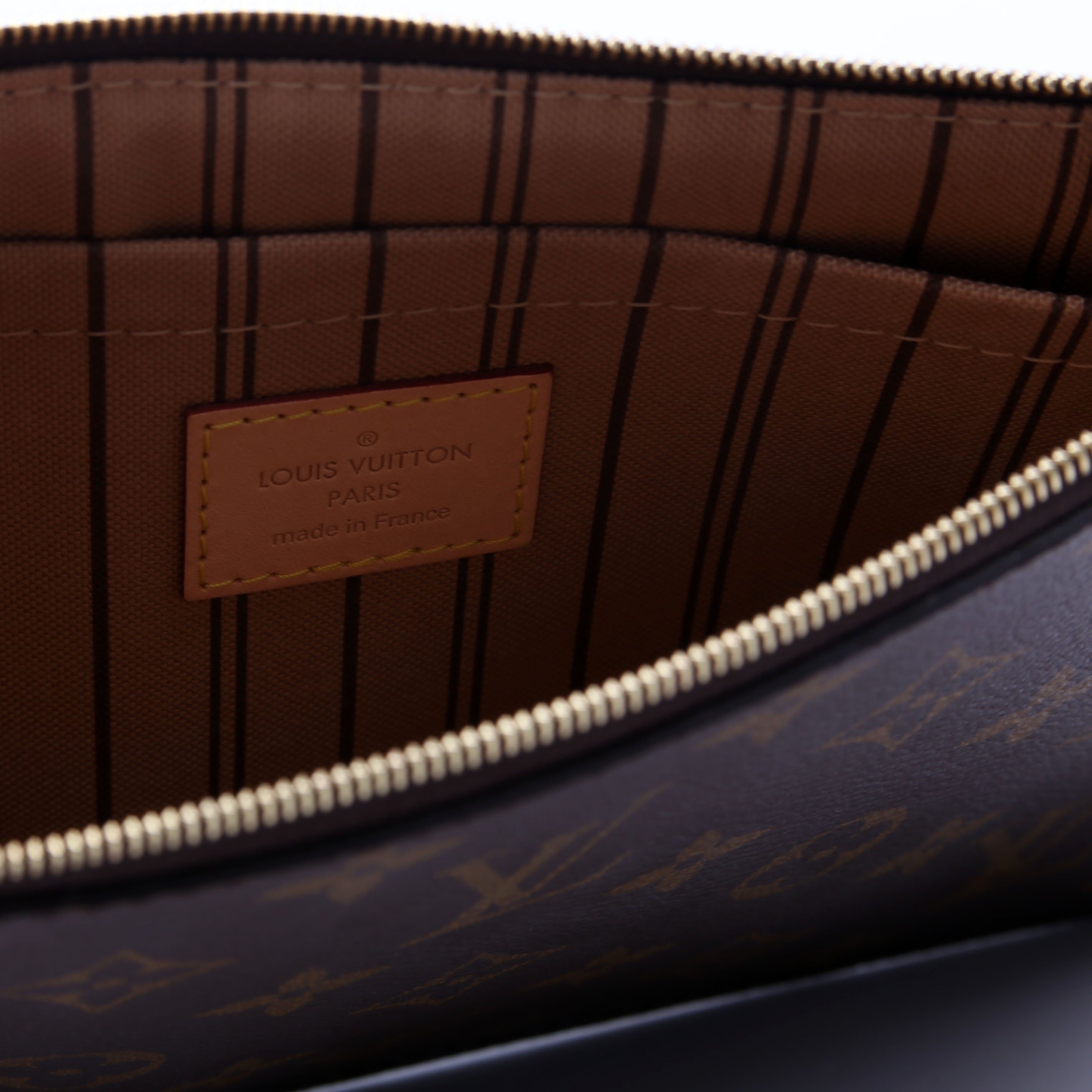 Pochette Only Neverfull Monogram