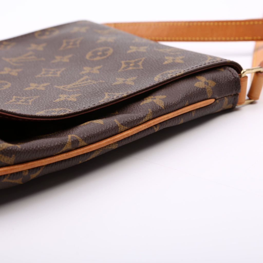 Musette Salsa Long Monogram