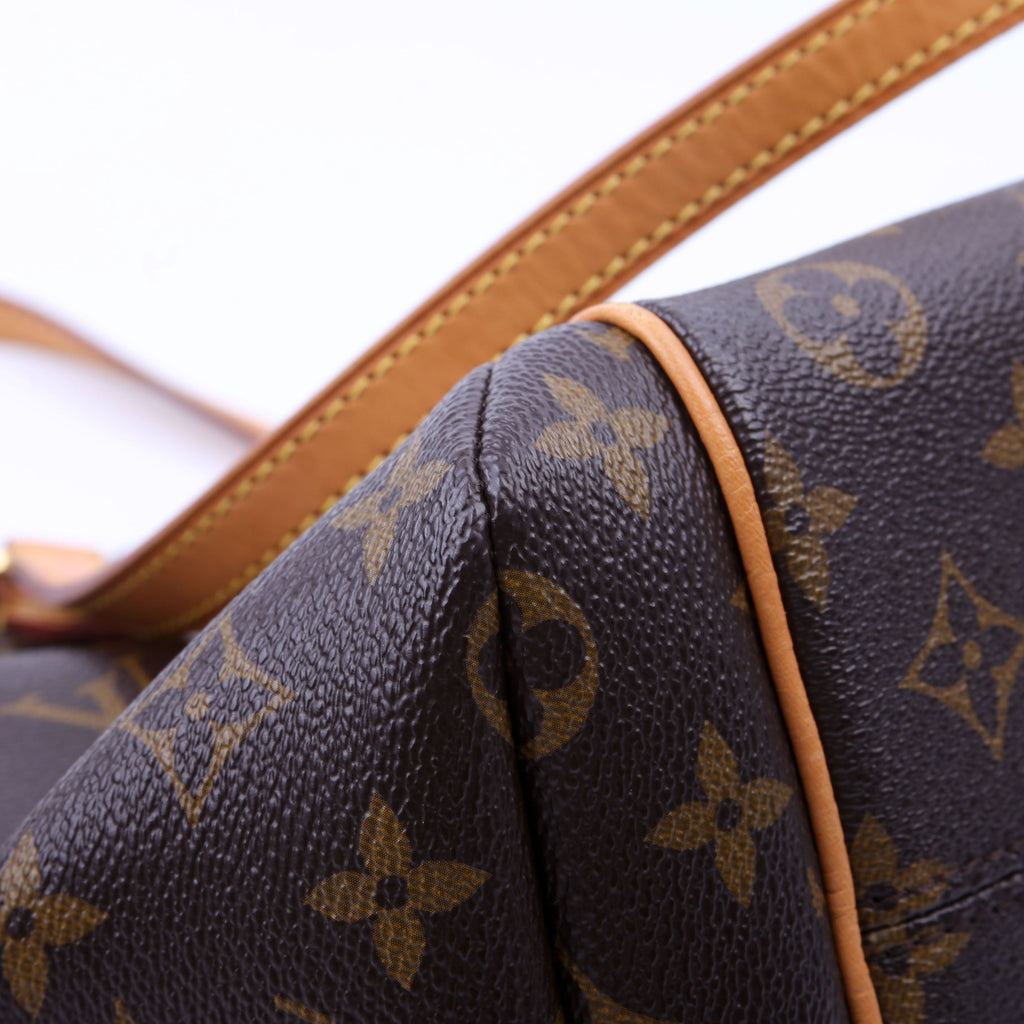 Totally PM Monogram