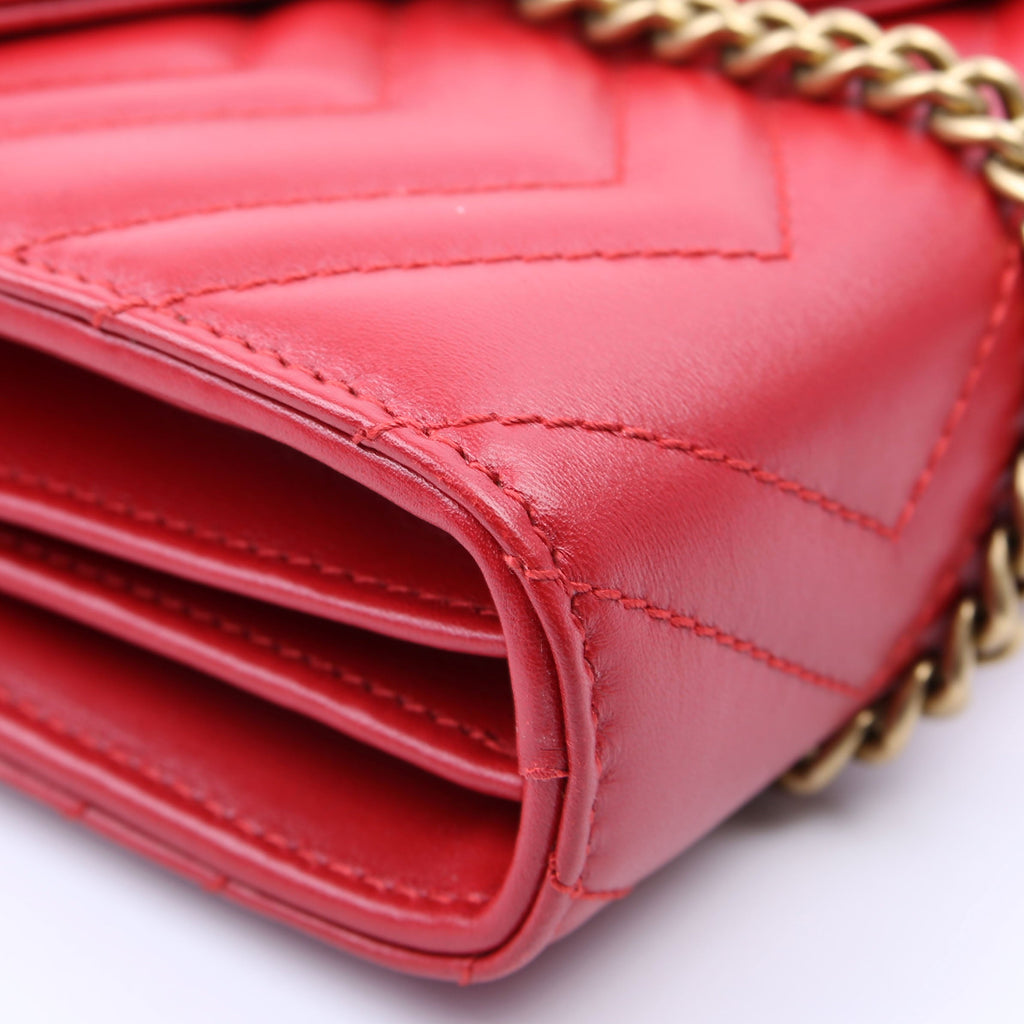 474575 Marmont Chain Wallet Red