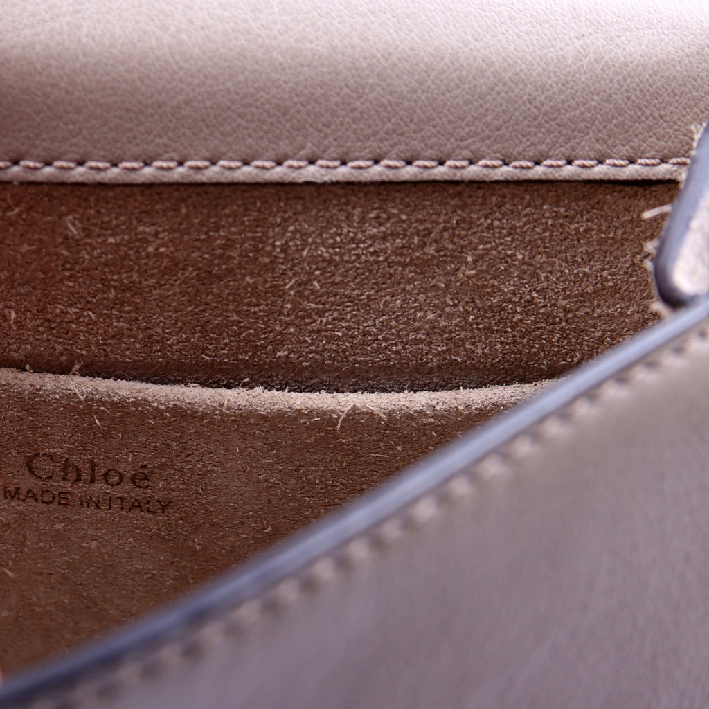 Nile Bracelet Bag Small Taupe