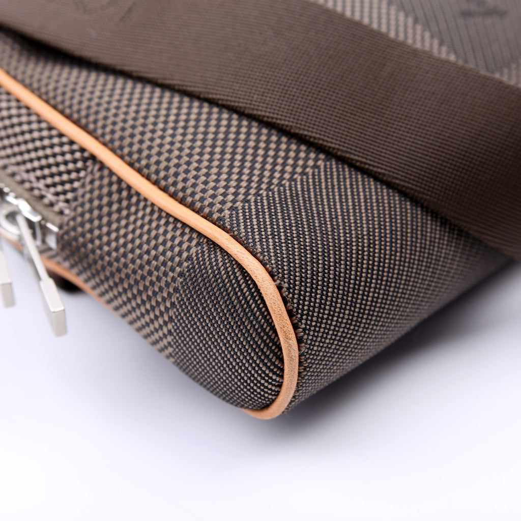 Acrobat Waist Bag Damier Geant Green