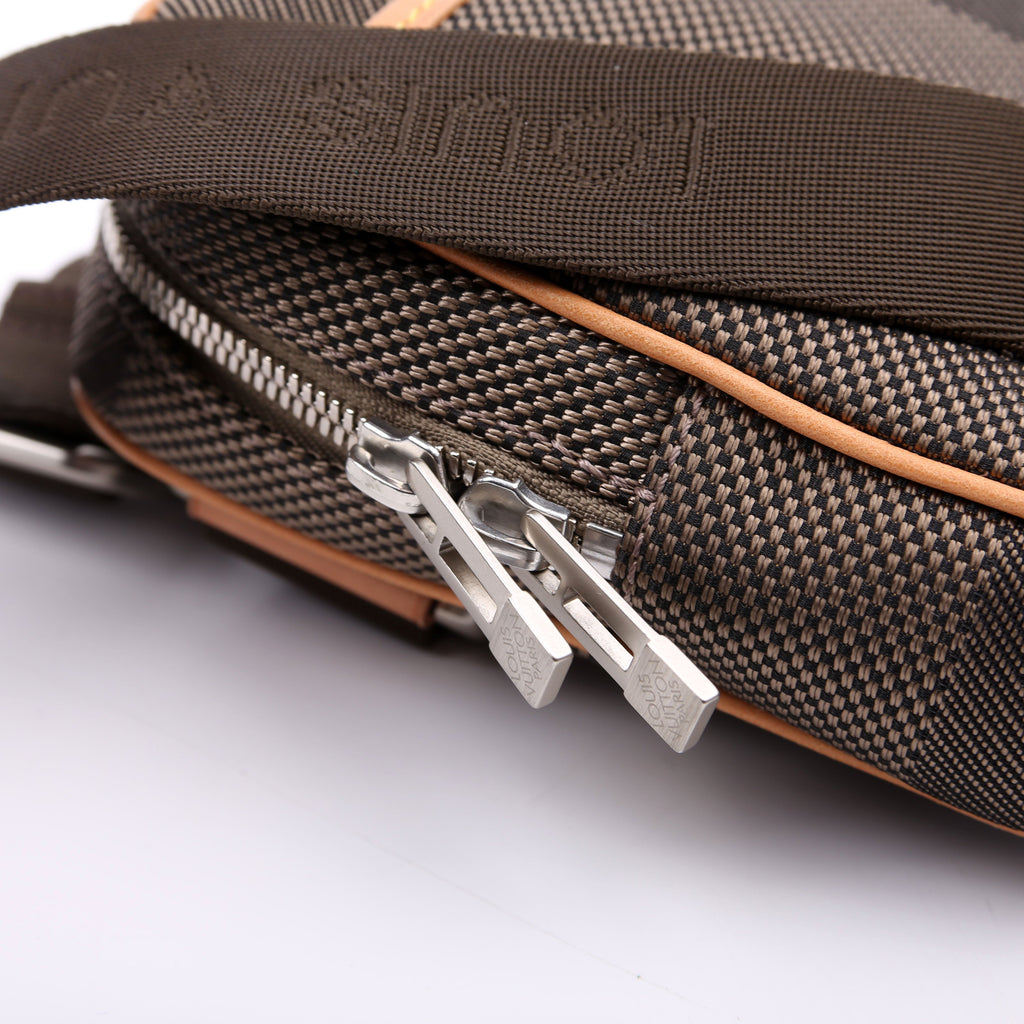 Acrobat Waist Bag Damier Geant Green