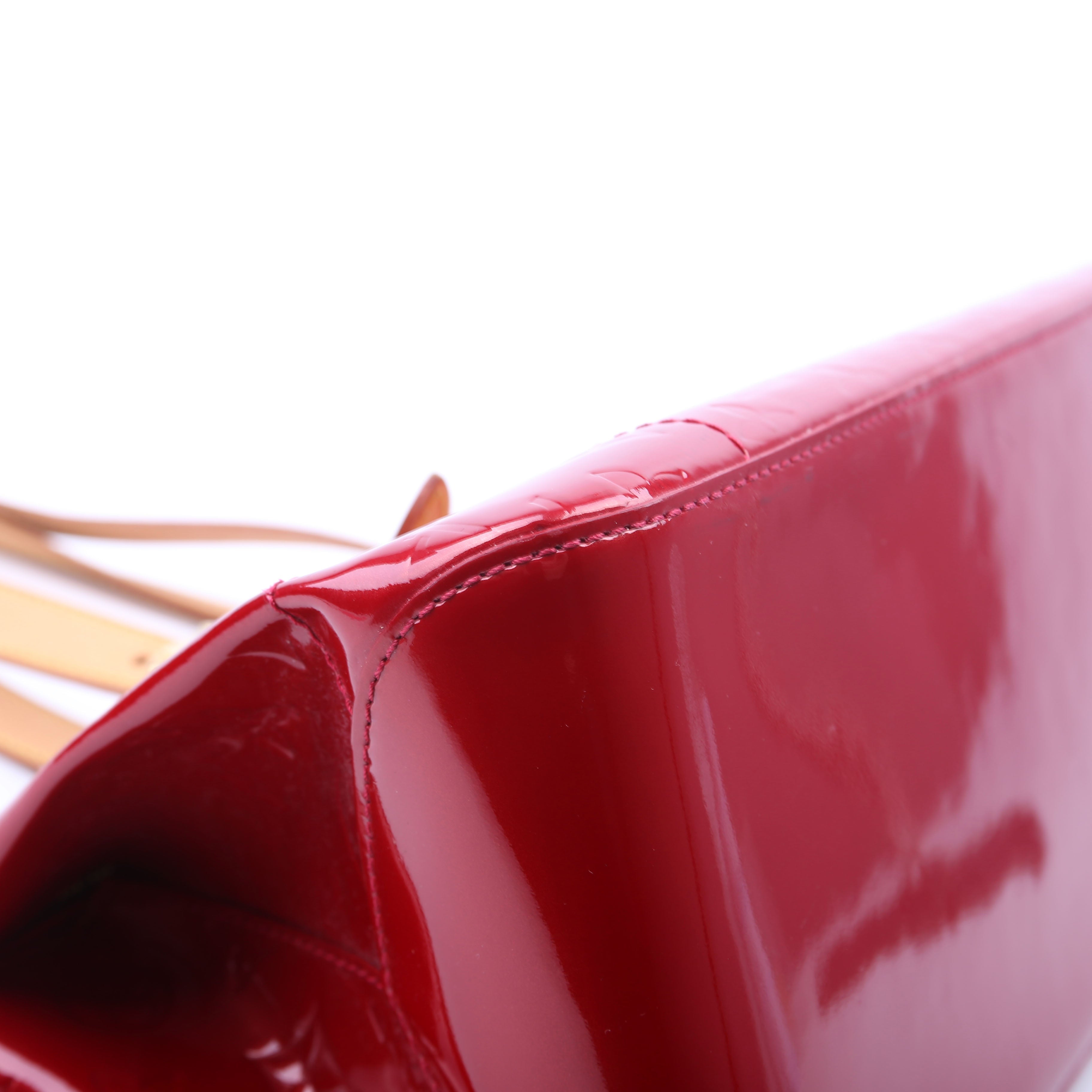 Rosewood Avenue Vernis Red