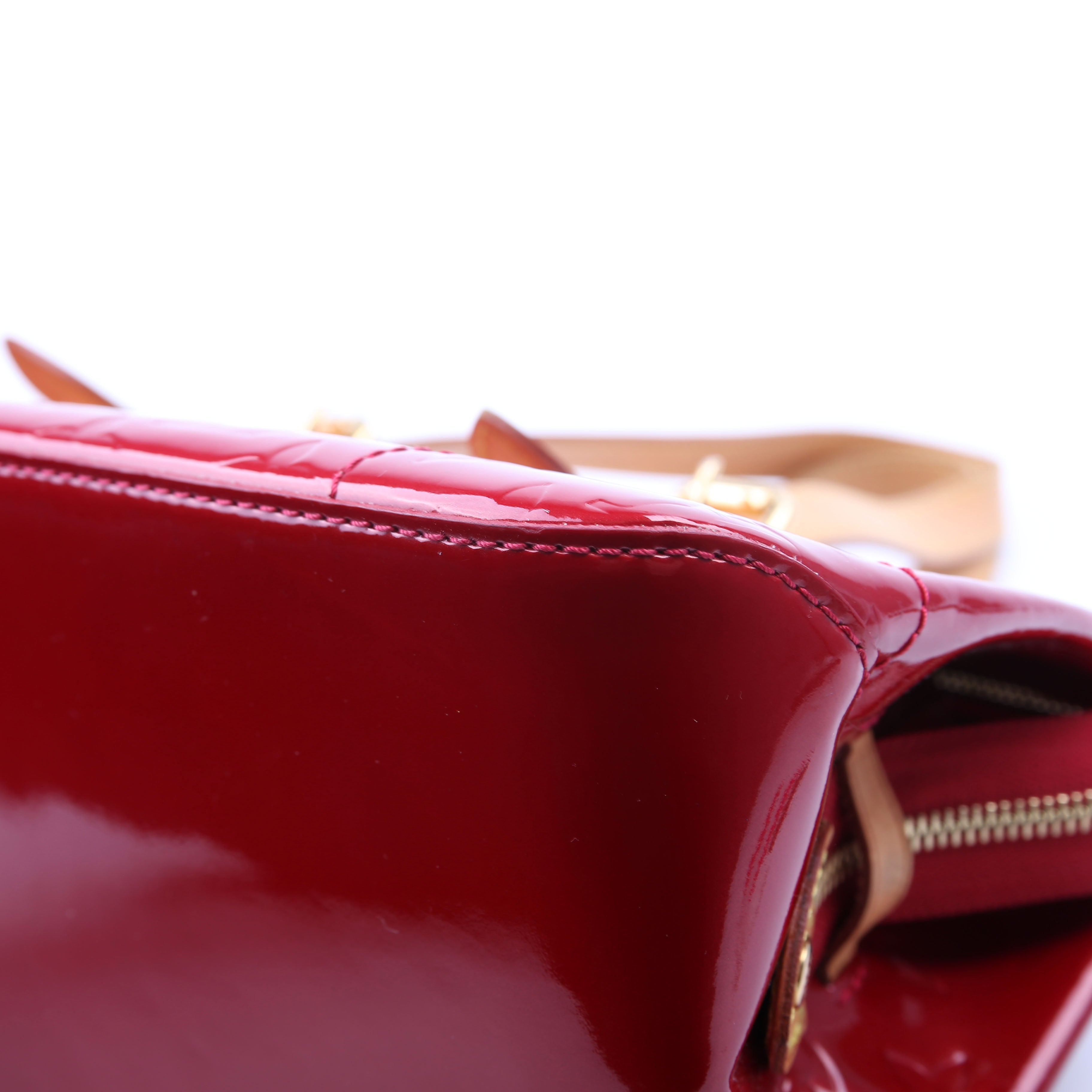 Rosewood Avenue Vernis Red