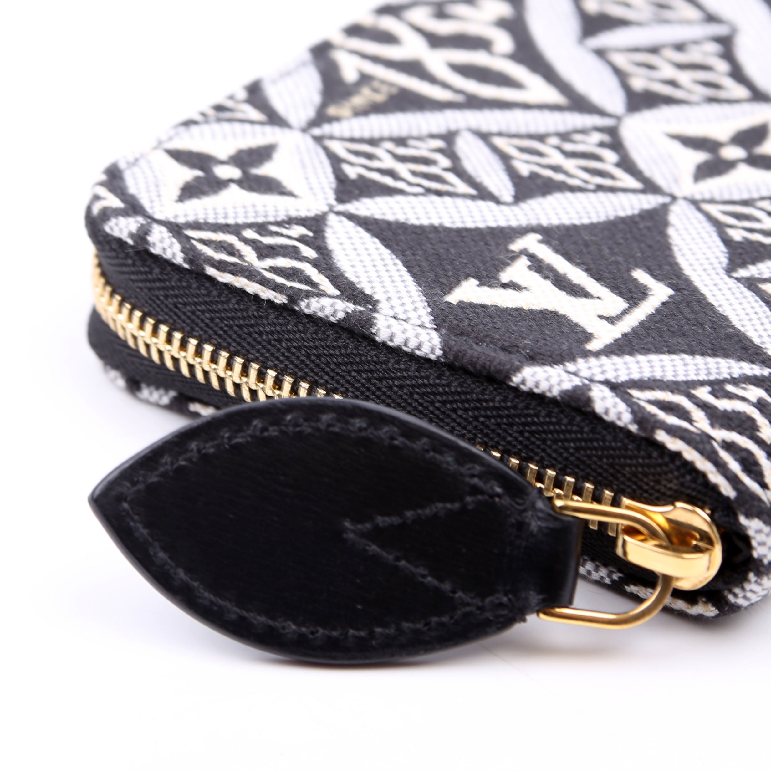 Zippy Coin Purse 1854 Jacquard White/Black
