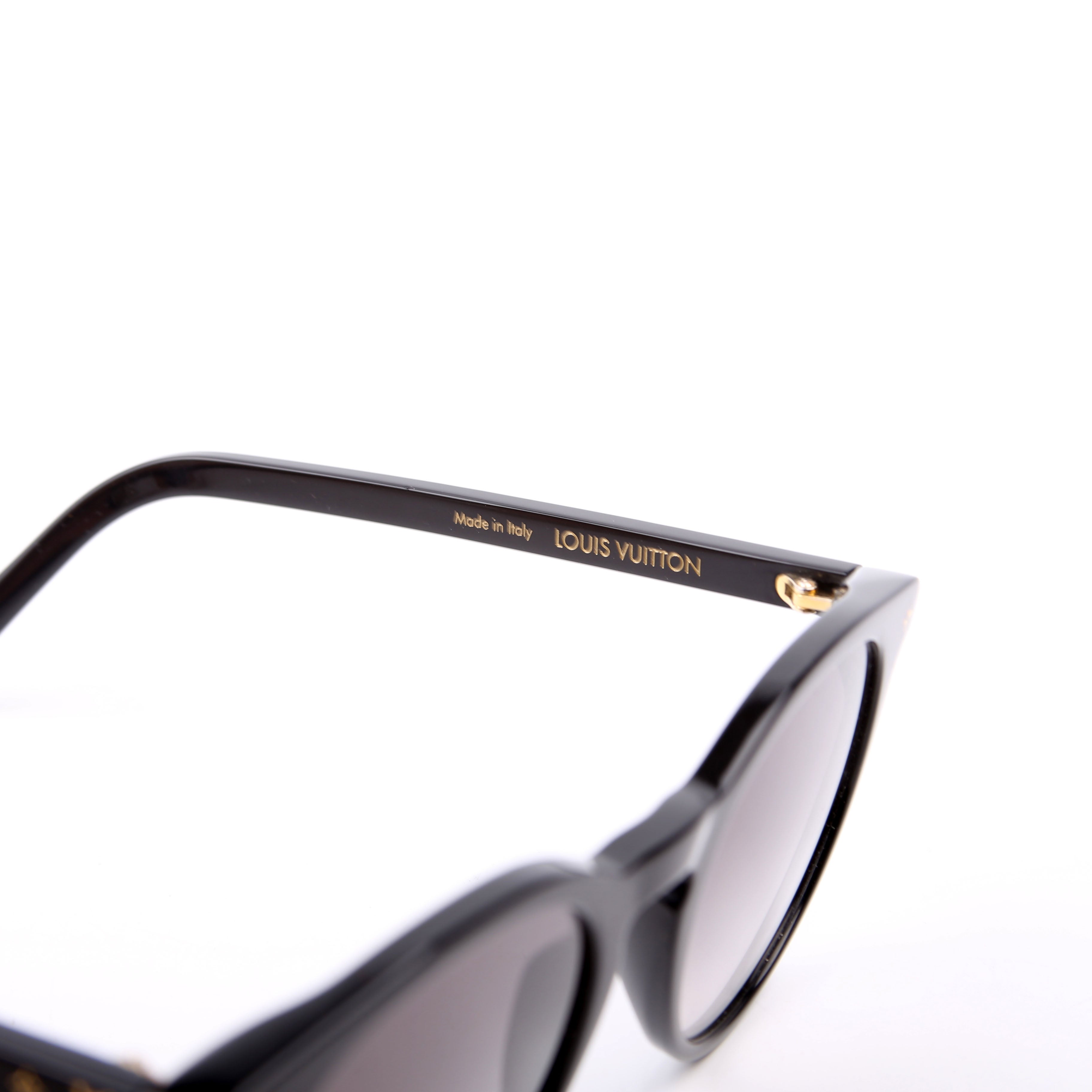 Z2004W My Monogram Light Round Sunglasses Black