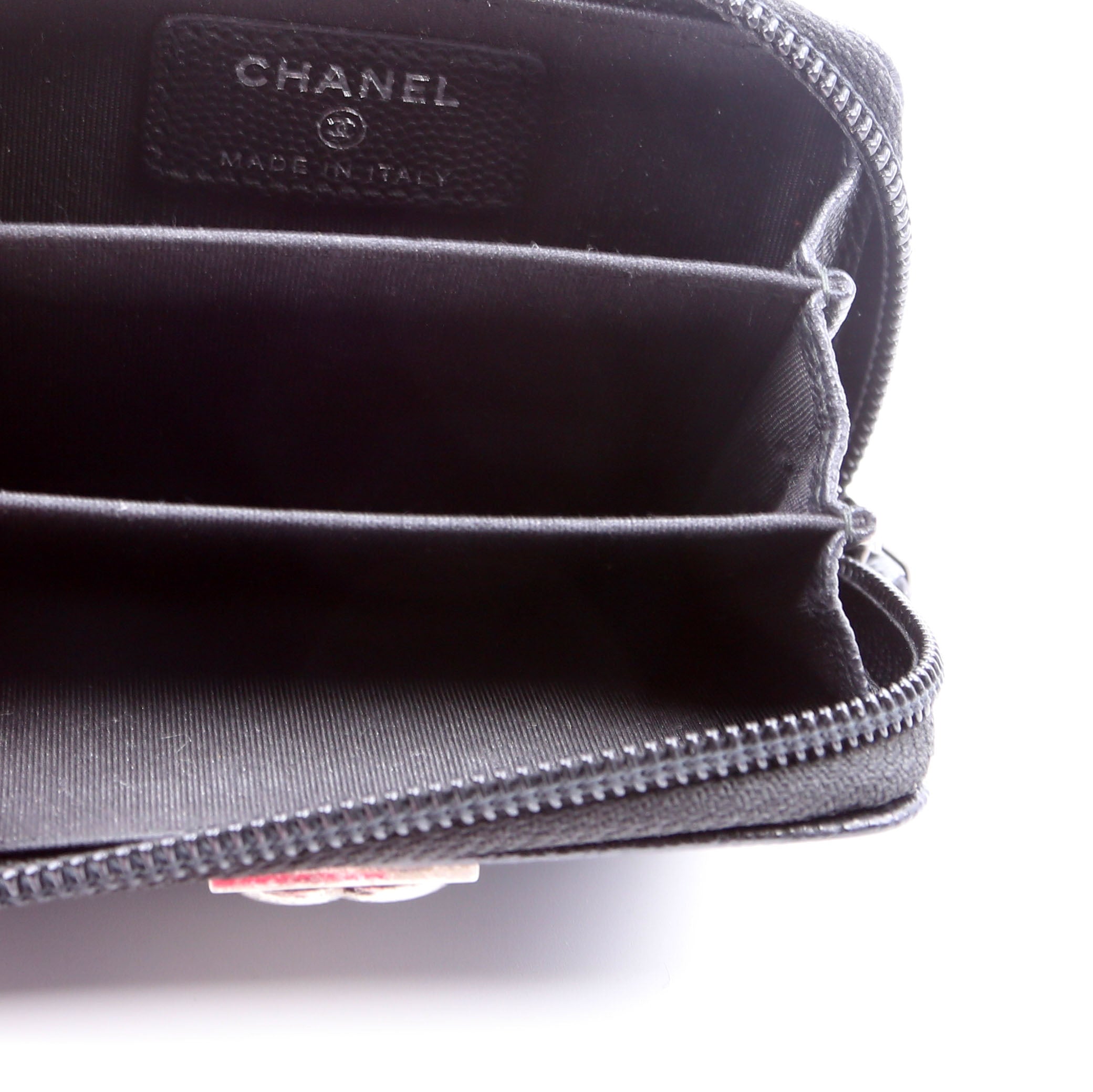 Boy Zip Around Coin Purse Quilted Caviar 23M Black