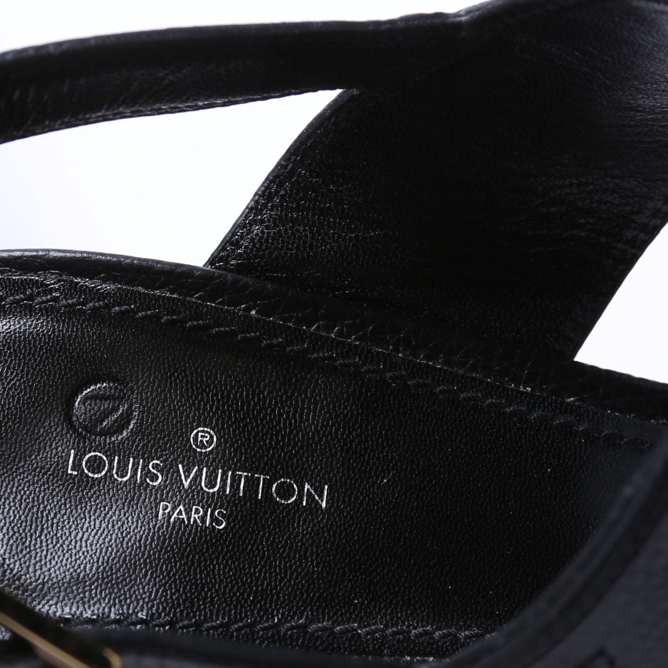 Horizon Sandals Size 42 Black
