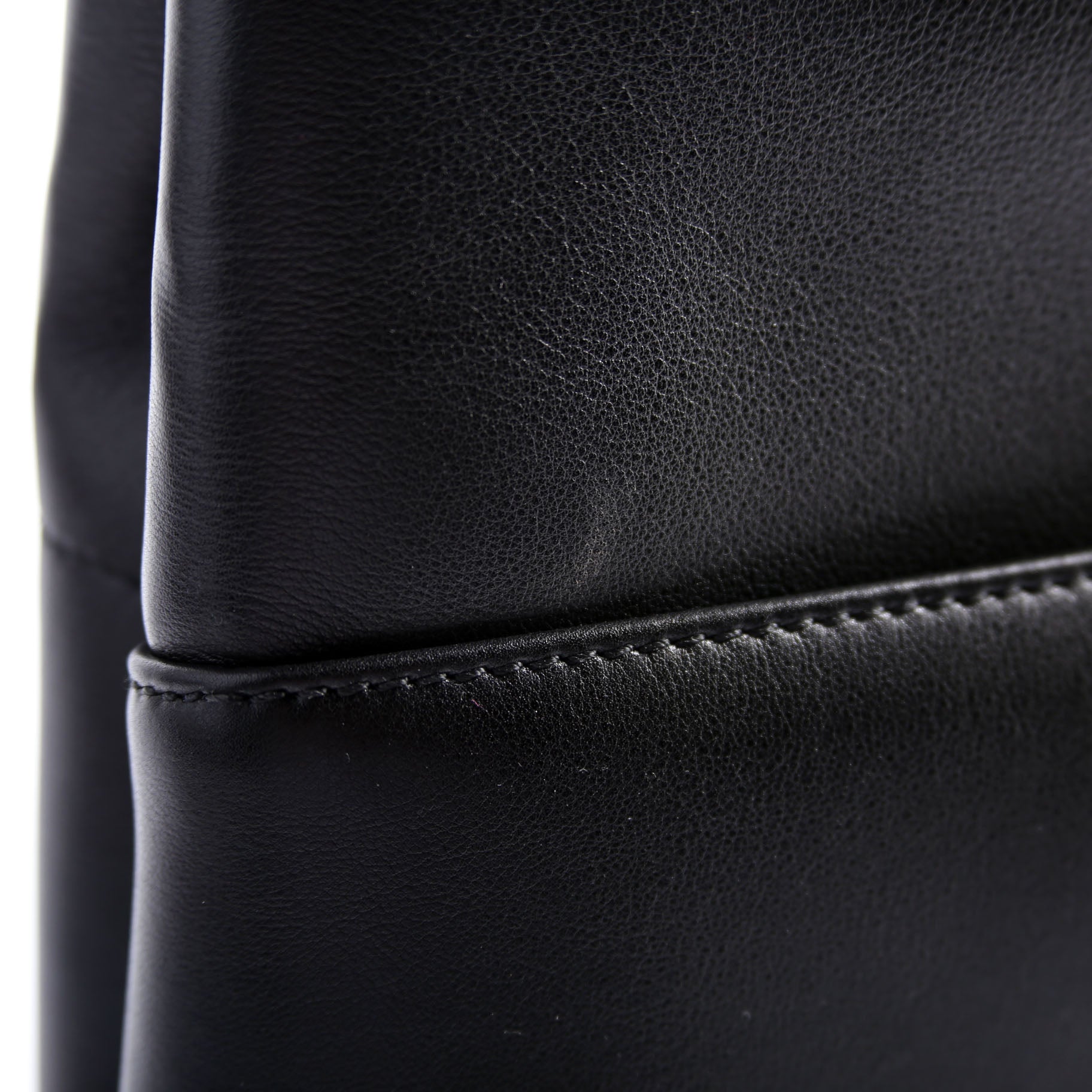 80974161 Snip Tote Calfskin/Lambskin Black