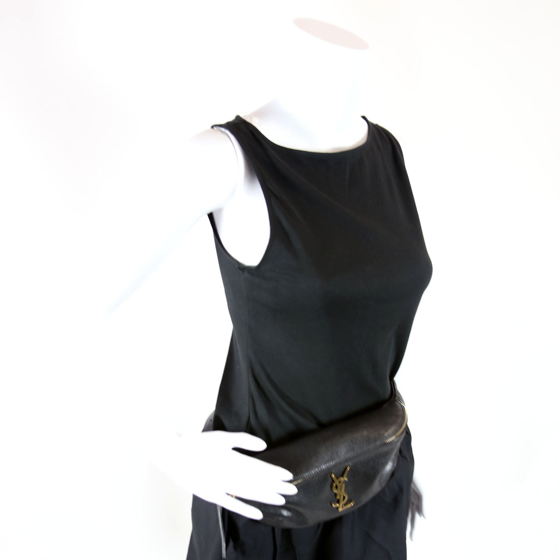 589959 Cassandre Belt Bag Black