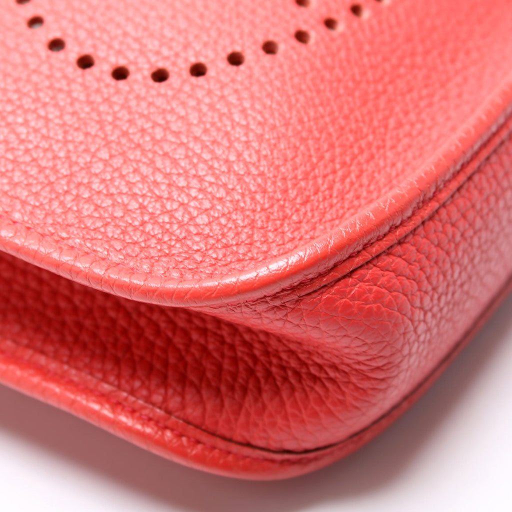 Evelyn TPM Coral