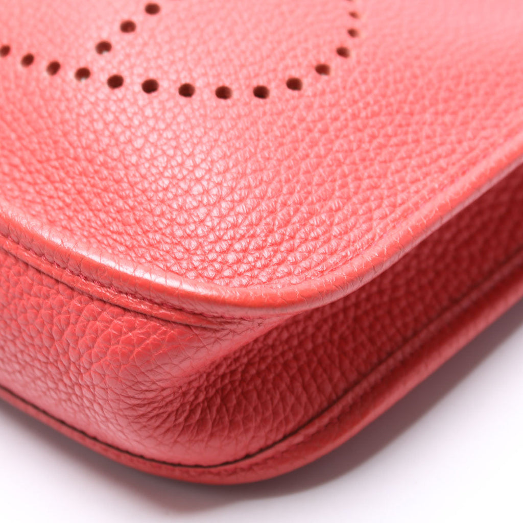 Evelyn TPM Coral