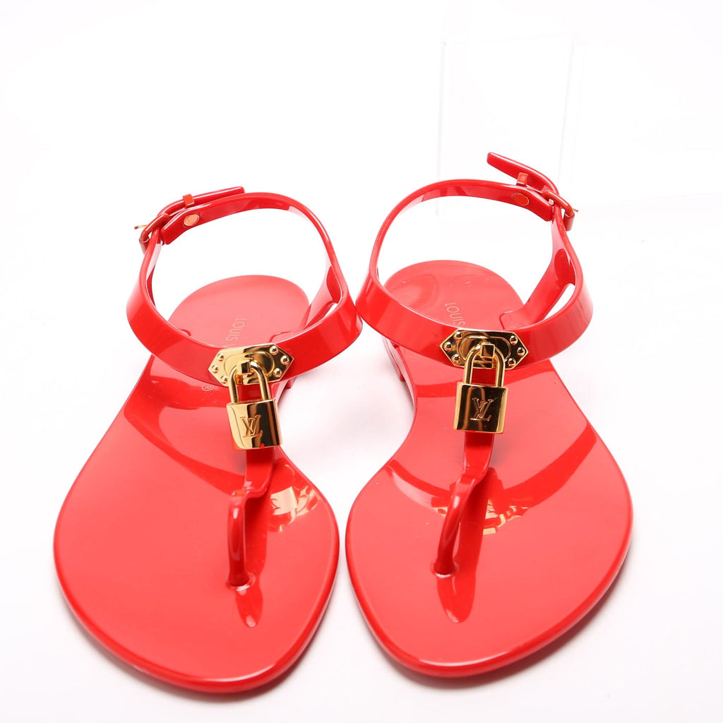 Bikini T-Strap Rubber Flat Sandals Size 38 Red
