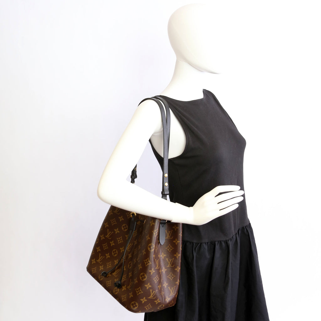 Neonoe Monogram Black