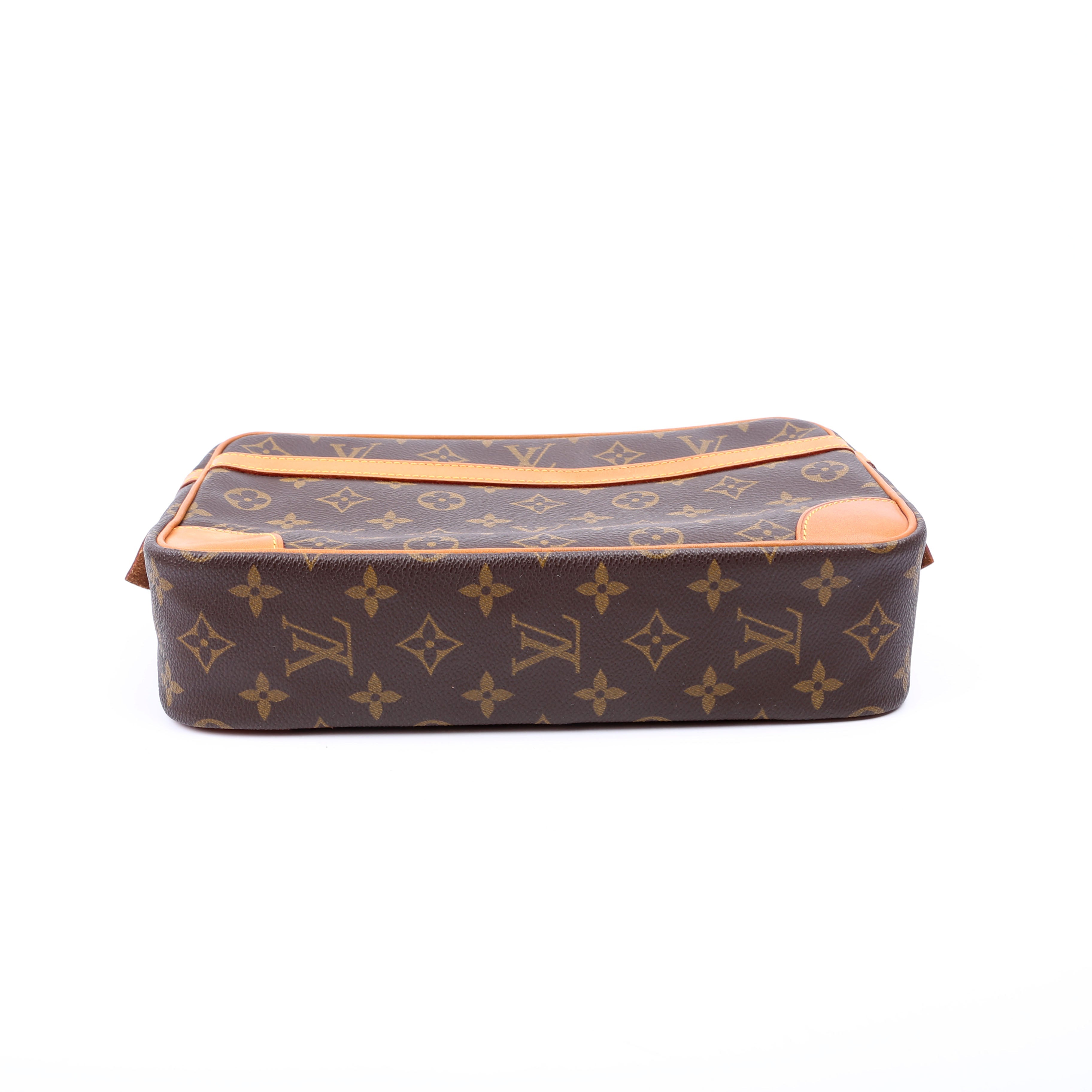 Compiegne 28 Monogram
