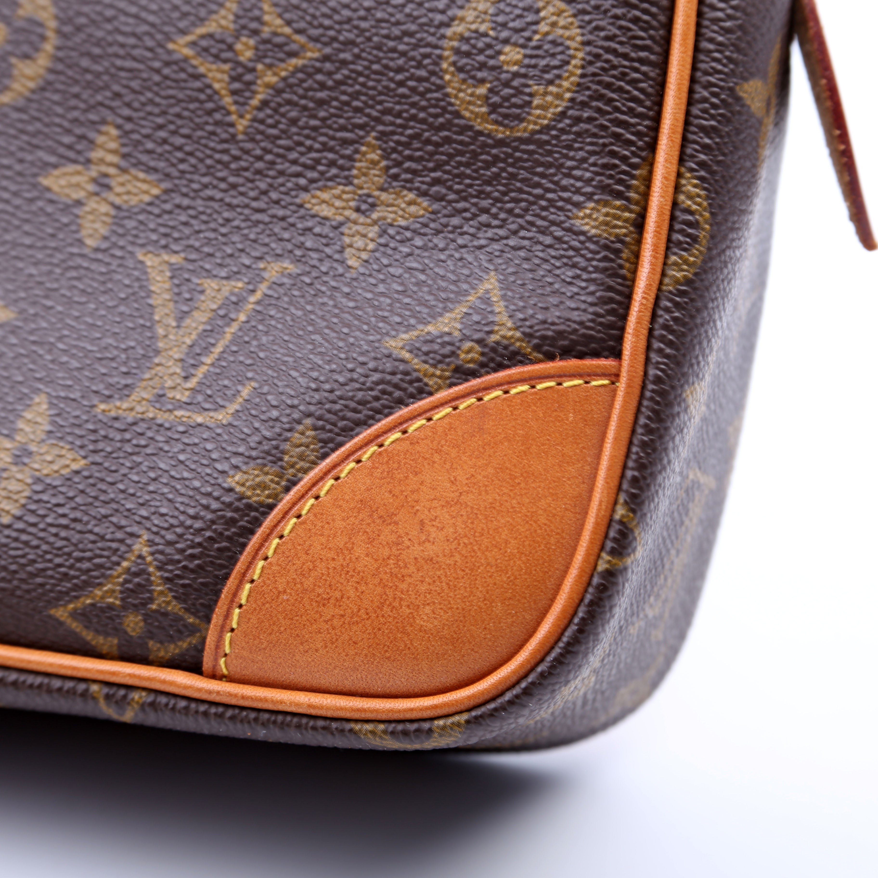 Compiegne 28 Monogram