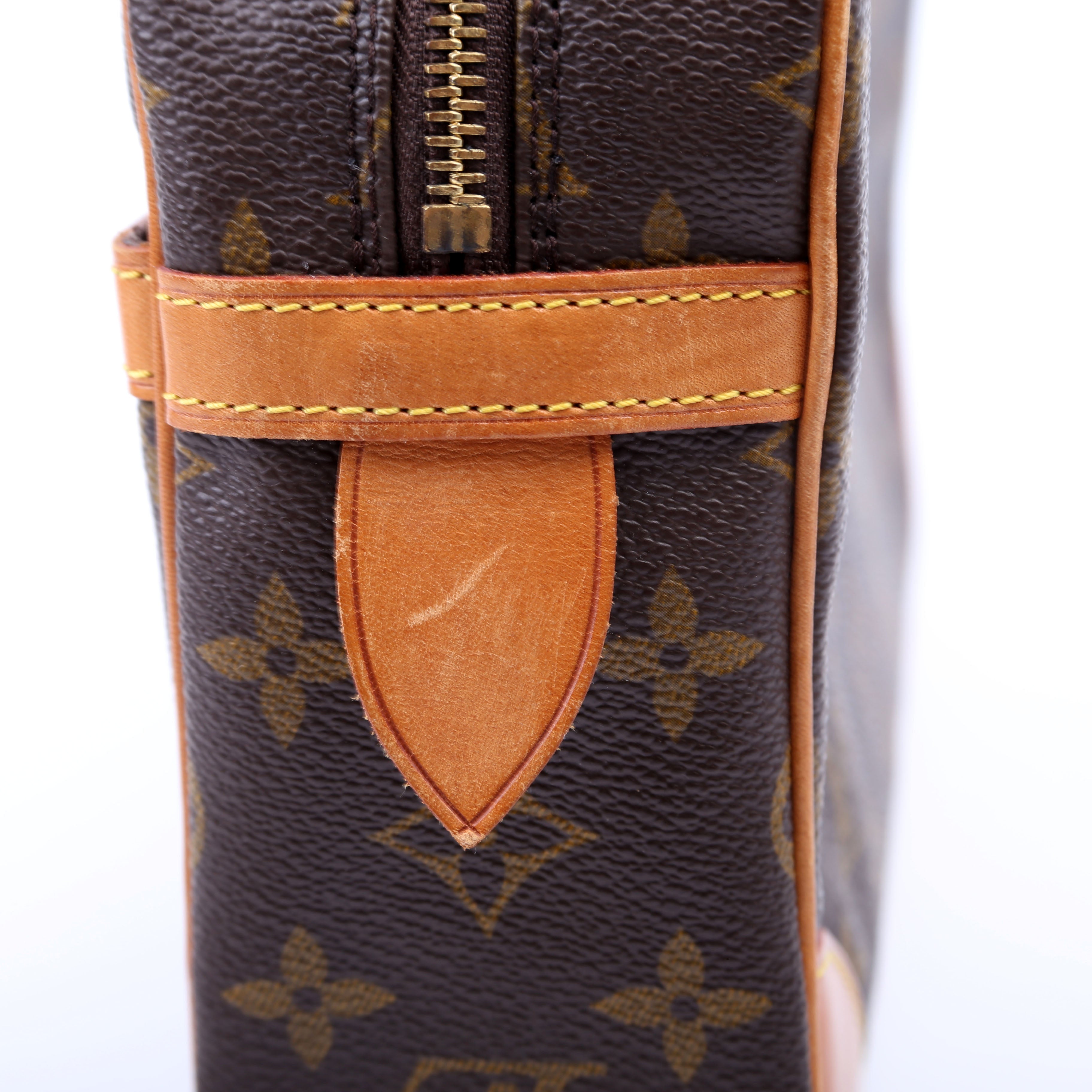 Compiegne 28 Monogram