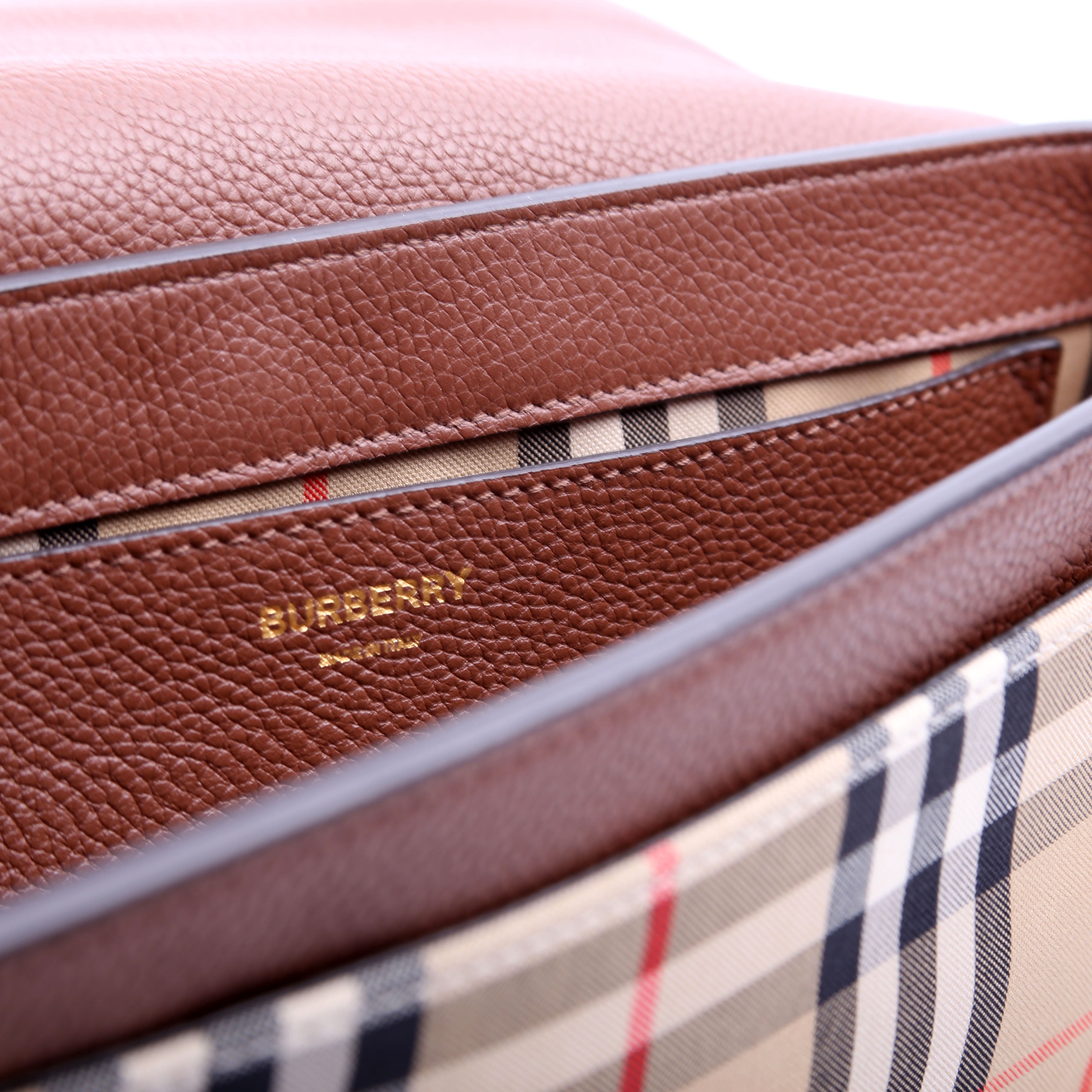 Note Crossbody Vintage Check Medium Brown