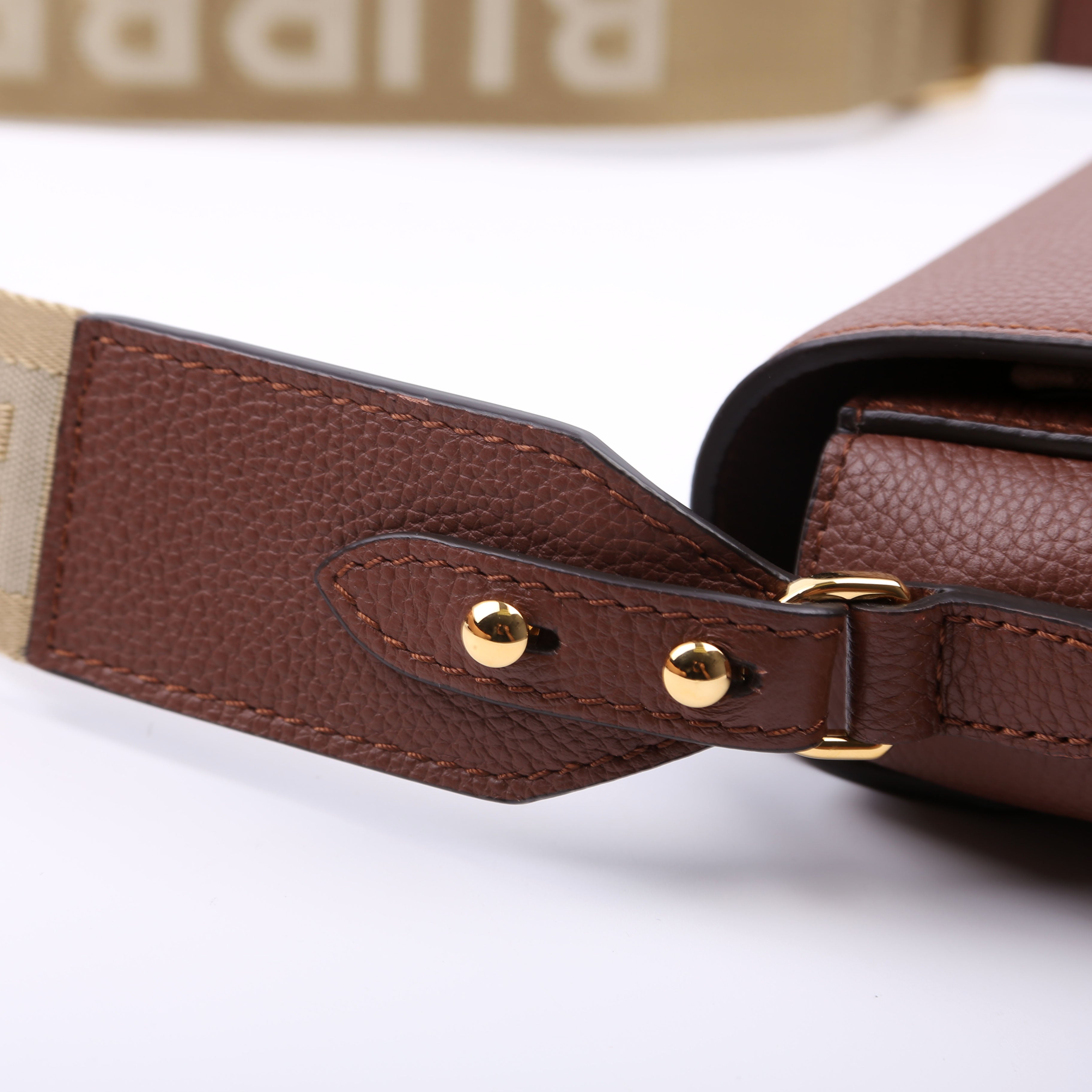 Note Crossbody Vintage Check Medium Brown
