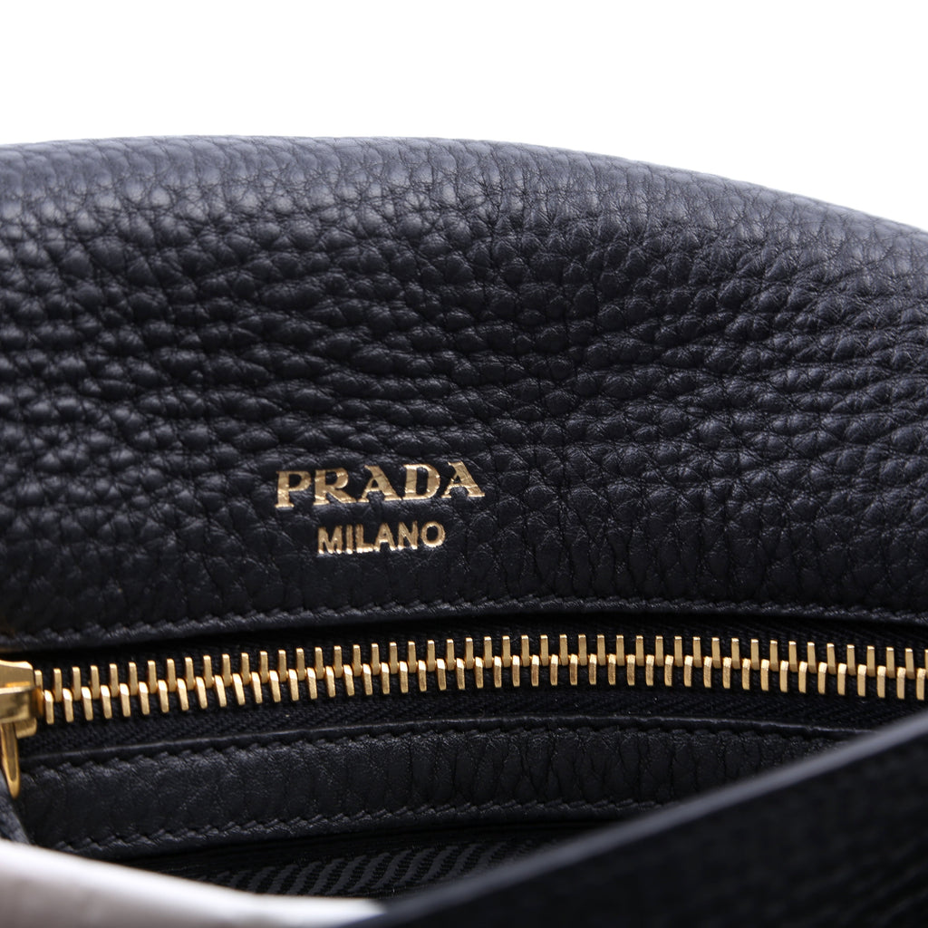 1BH031 Vitello Daino Leather Flap/Zip Crossbody Black