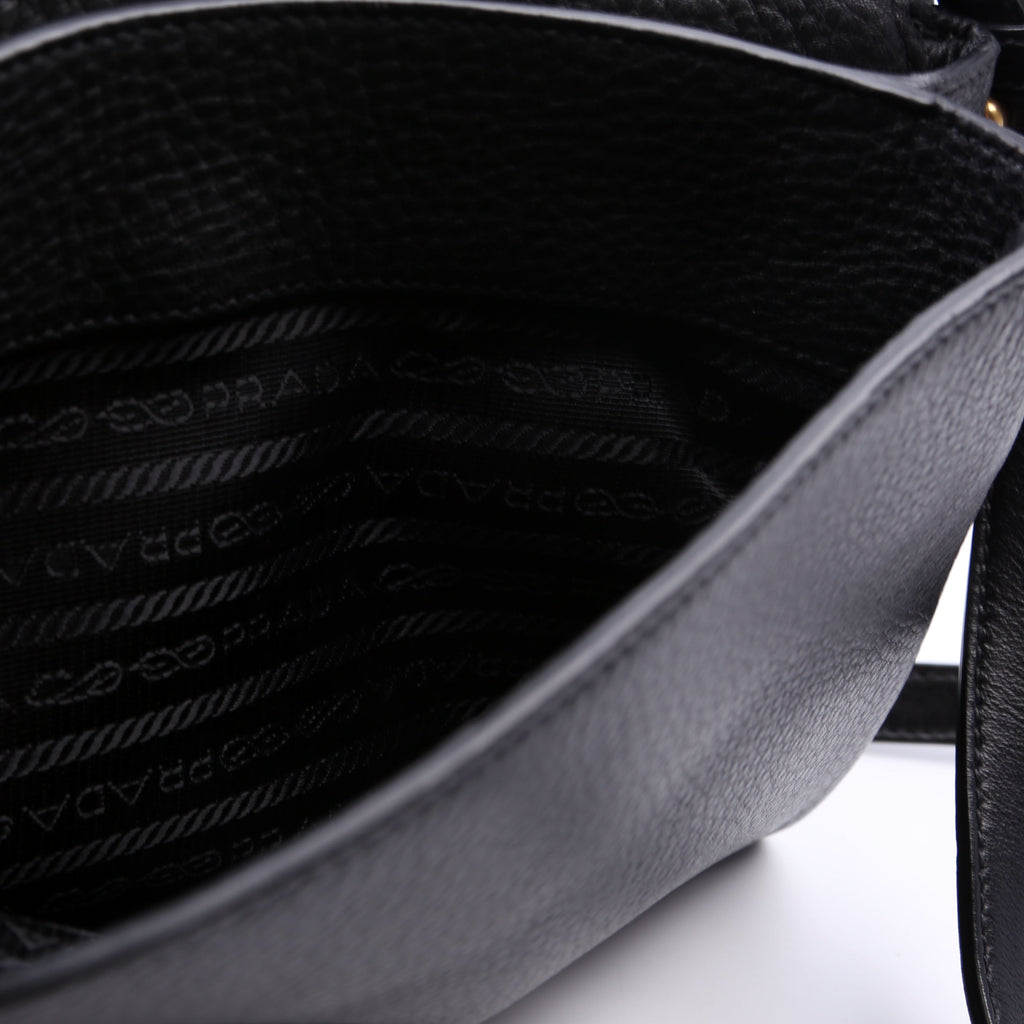 1BH031 Vitello Daino Leather Flap/Zip Crossbody Black