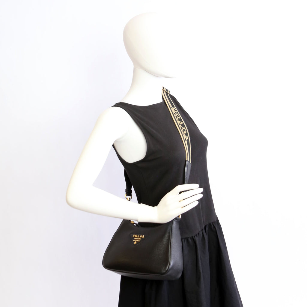 1BH193 Vitello Daino Soft Leather Crossbody Black