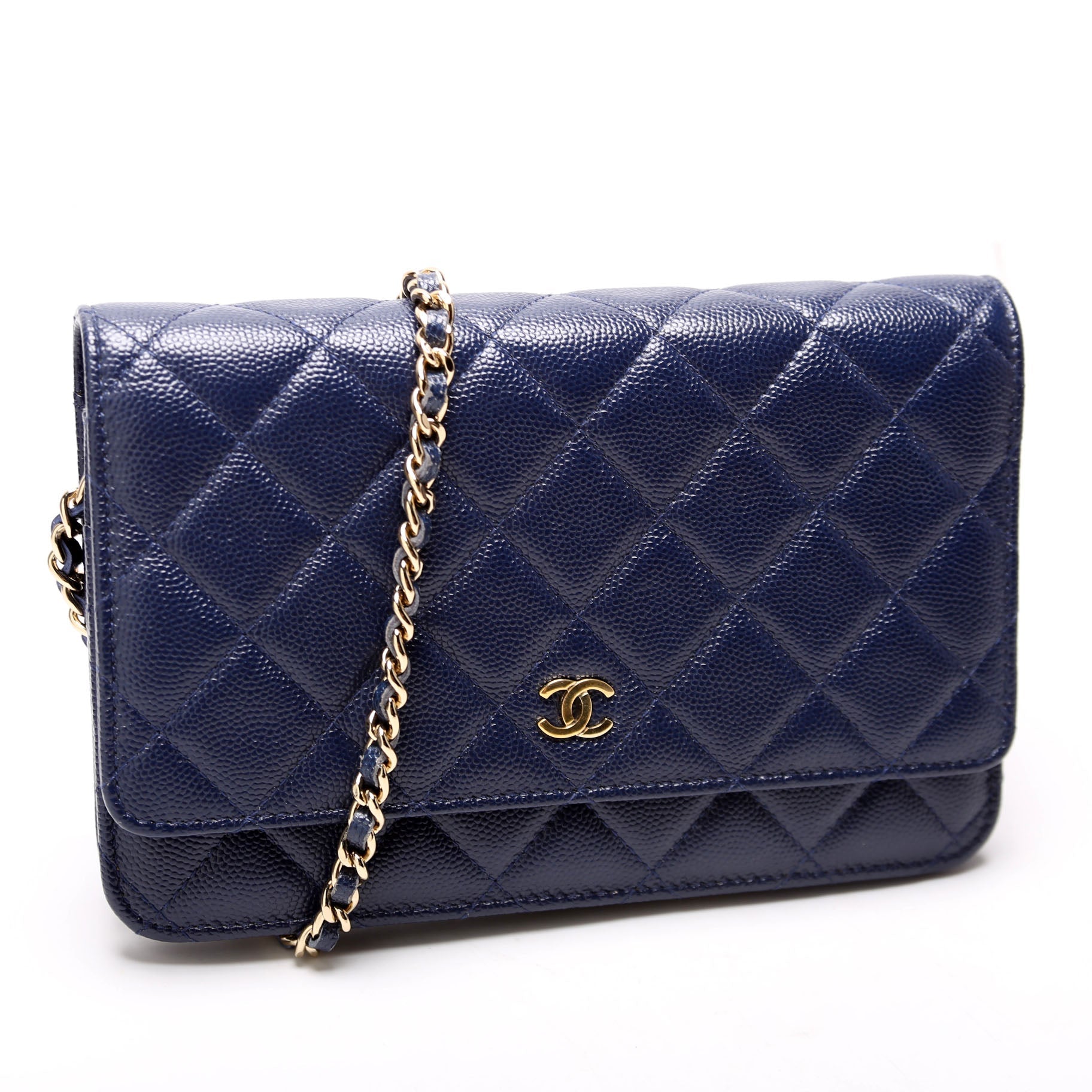Wallet On Chain Quilted Caviar Blue