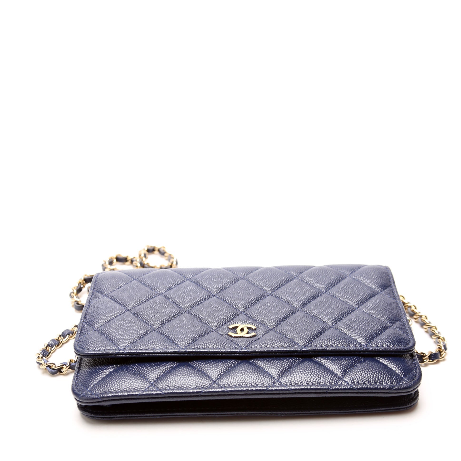 Wallet On Chain Quilted Caviar Blue