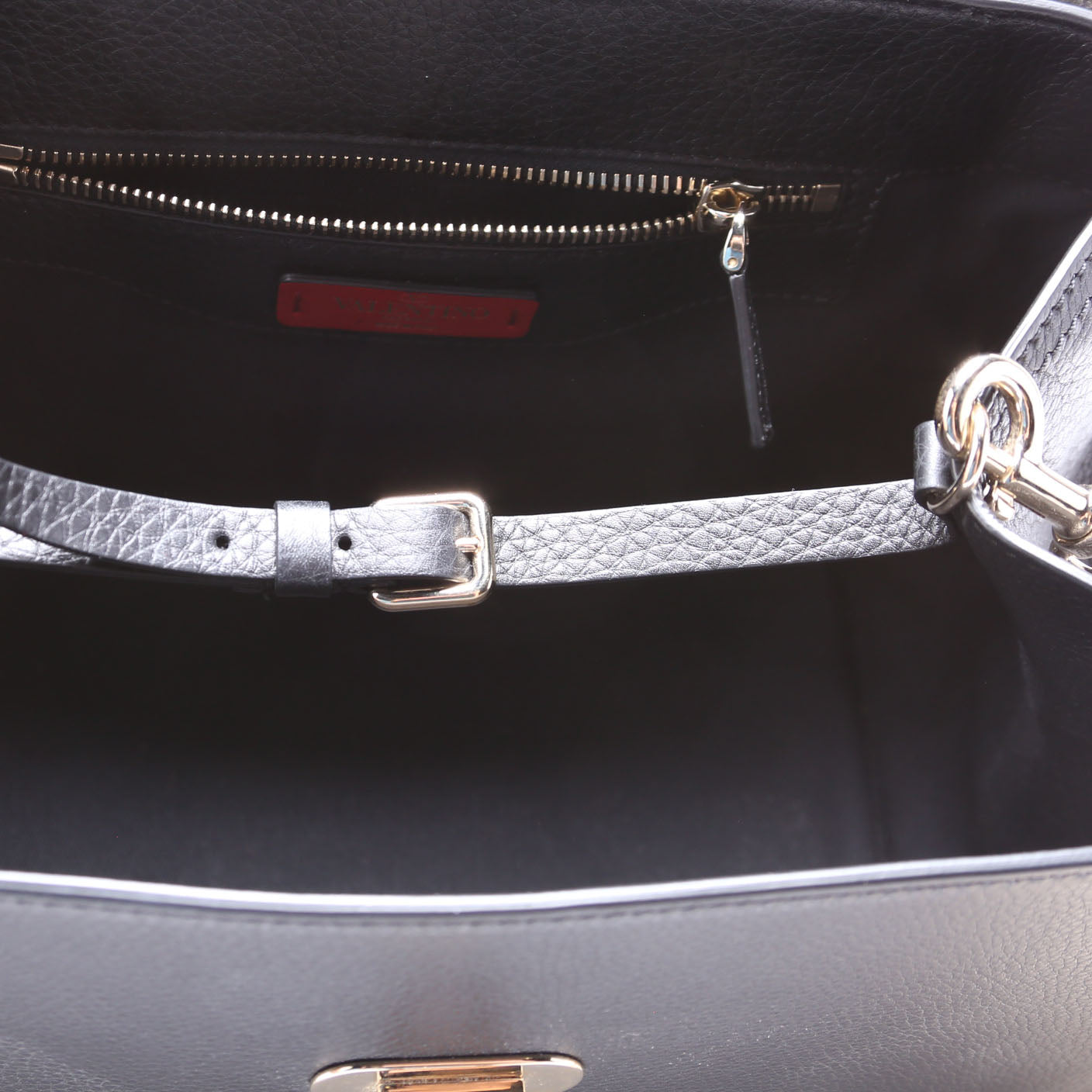 Rockstud Single Handle Bag Black