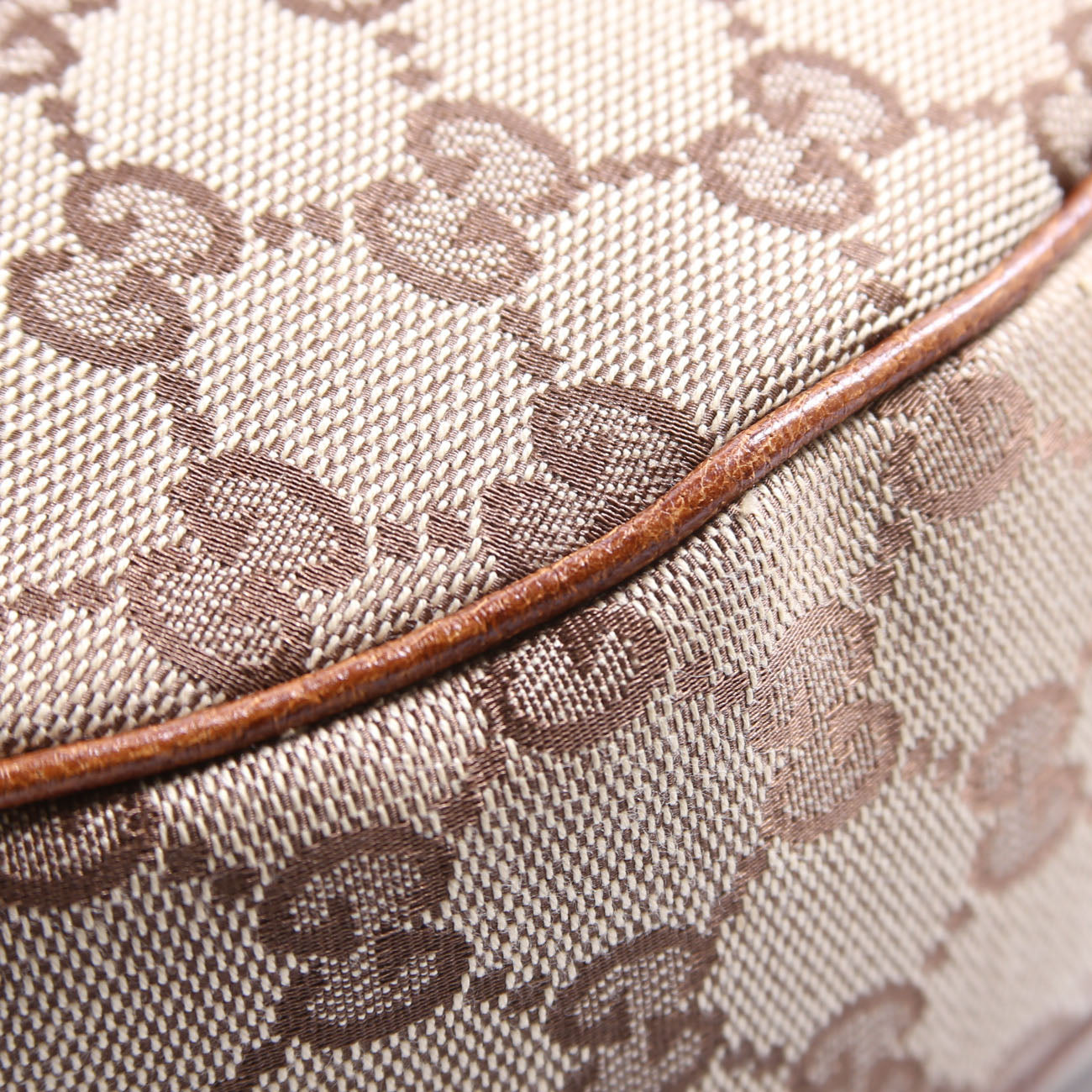137577 Bamboo Ring Hobo
