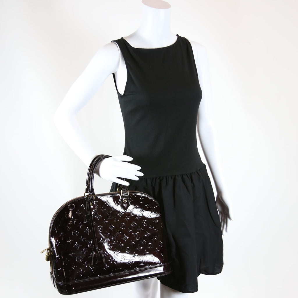 Alma GM Vernis Burgundy