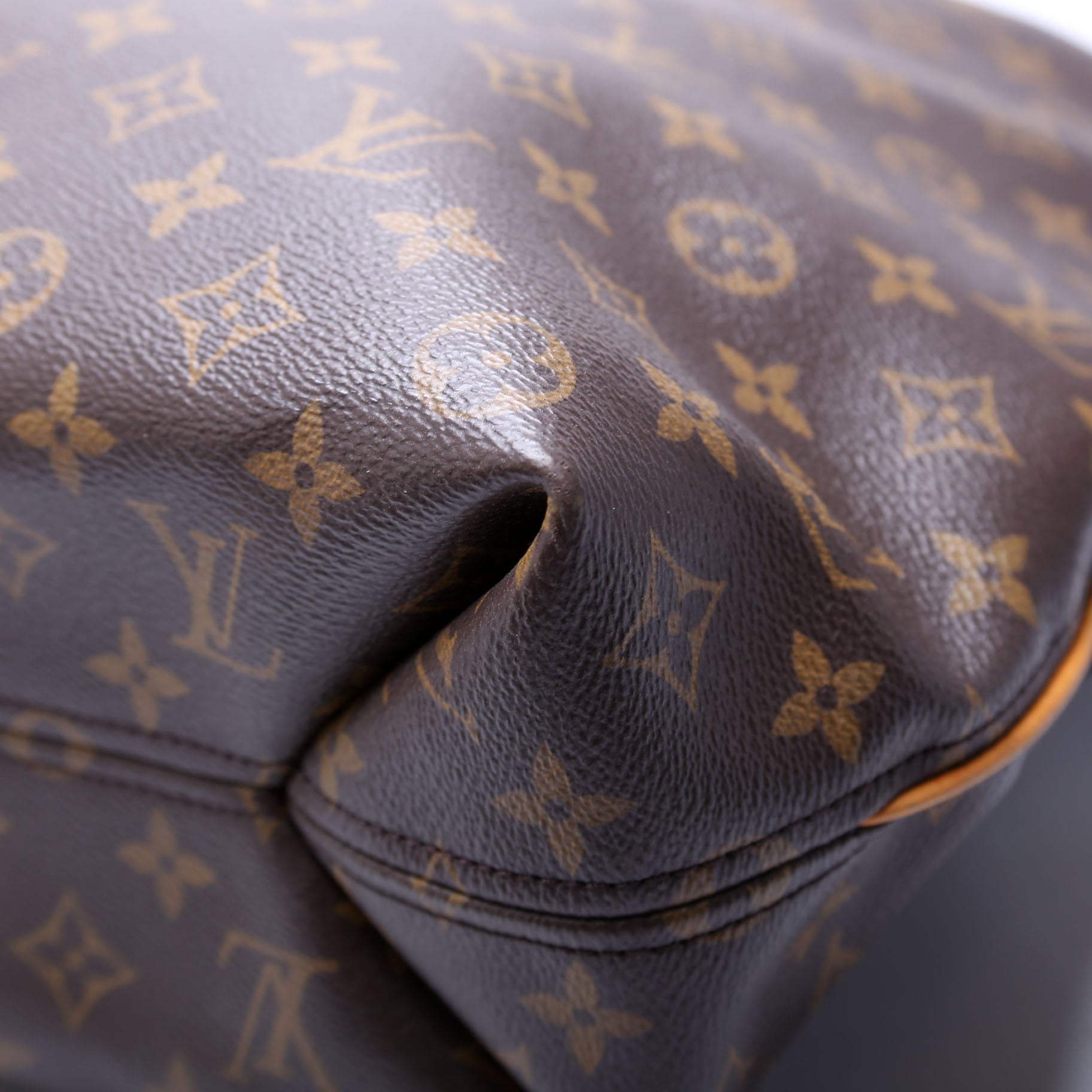 Sully MM Monogram