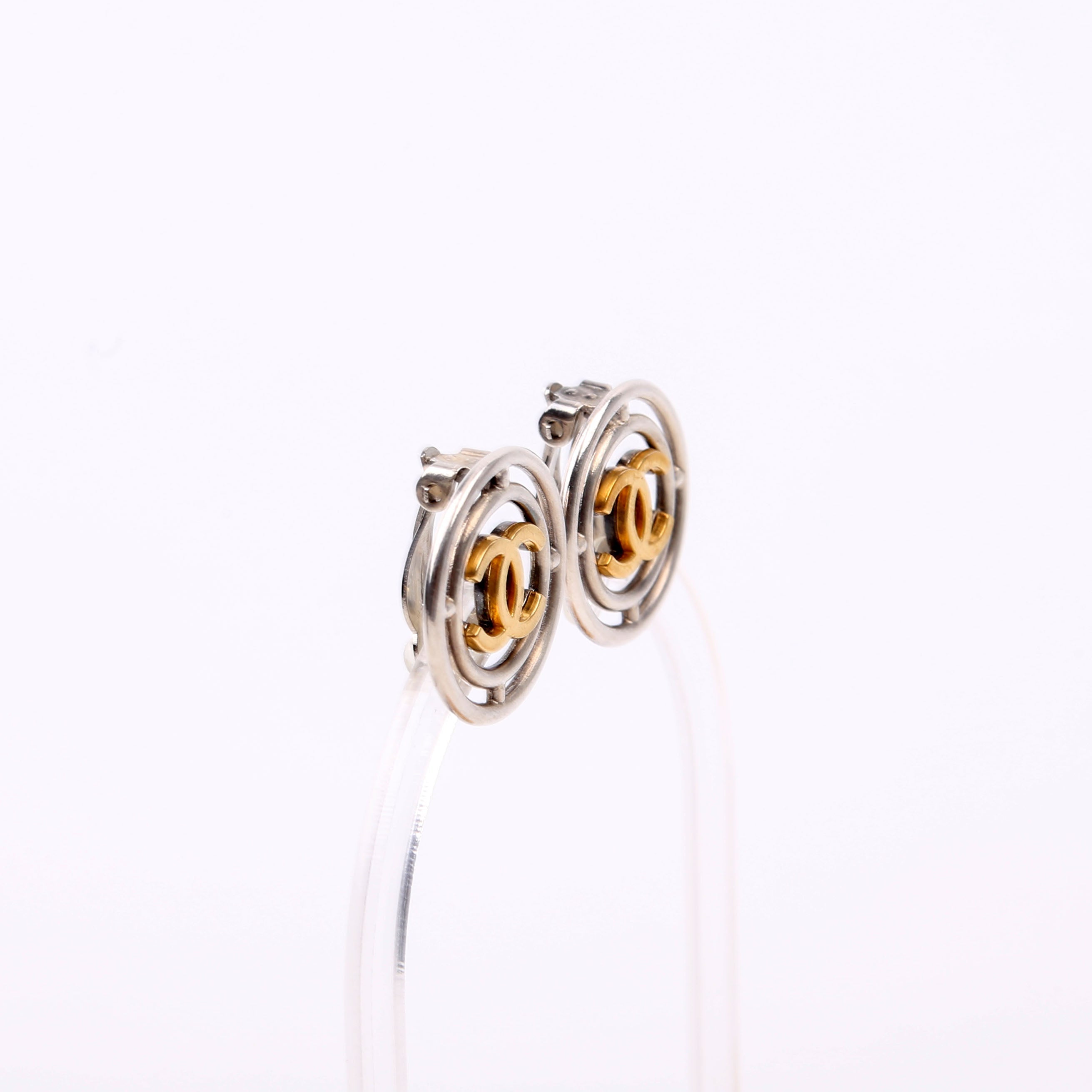 Coco Mark Round Clip On Earrings Silver/Gold
