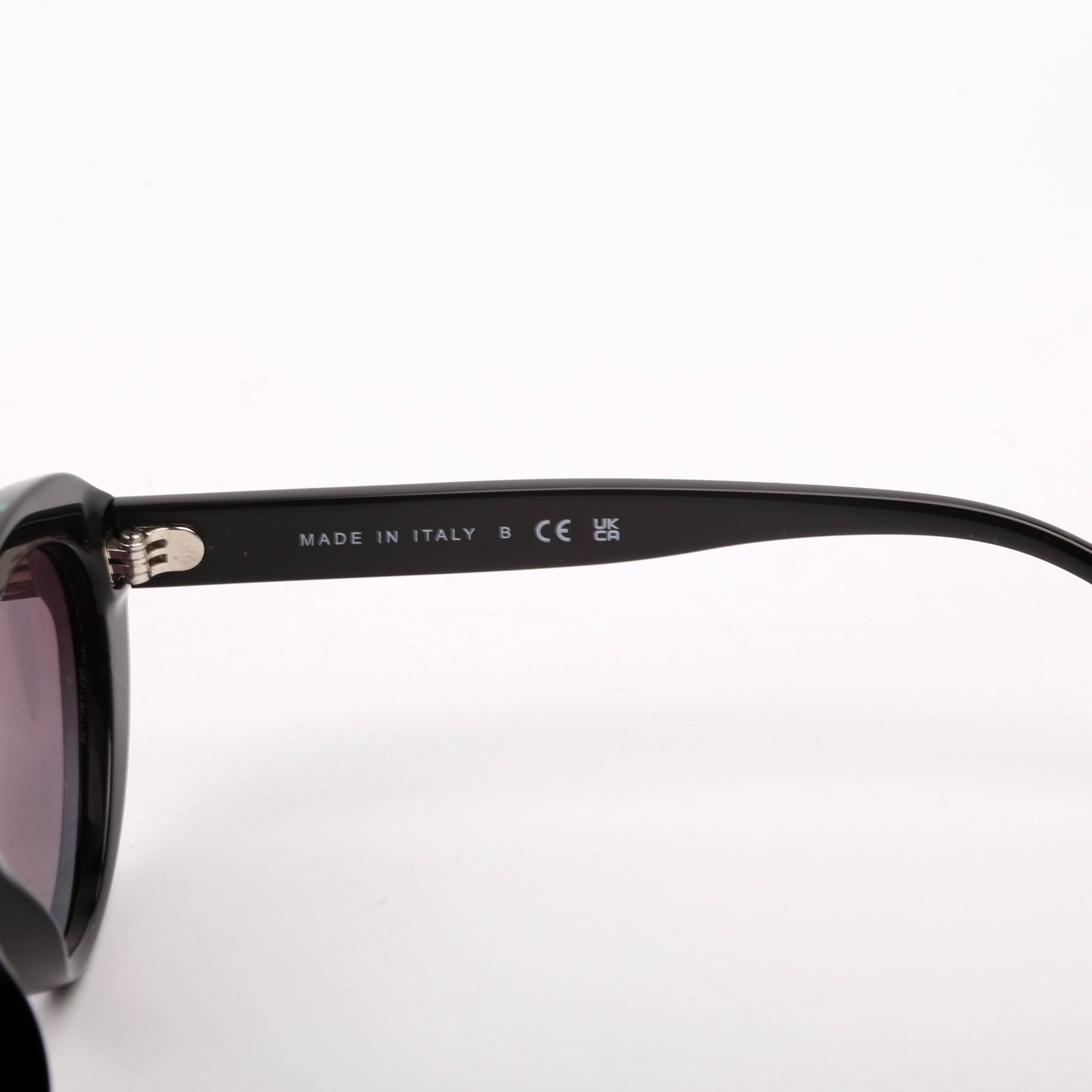 5416 Oval Acetate Polarized Sunglasses Black
