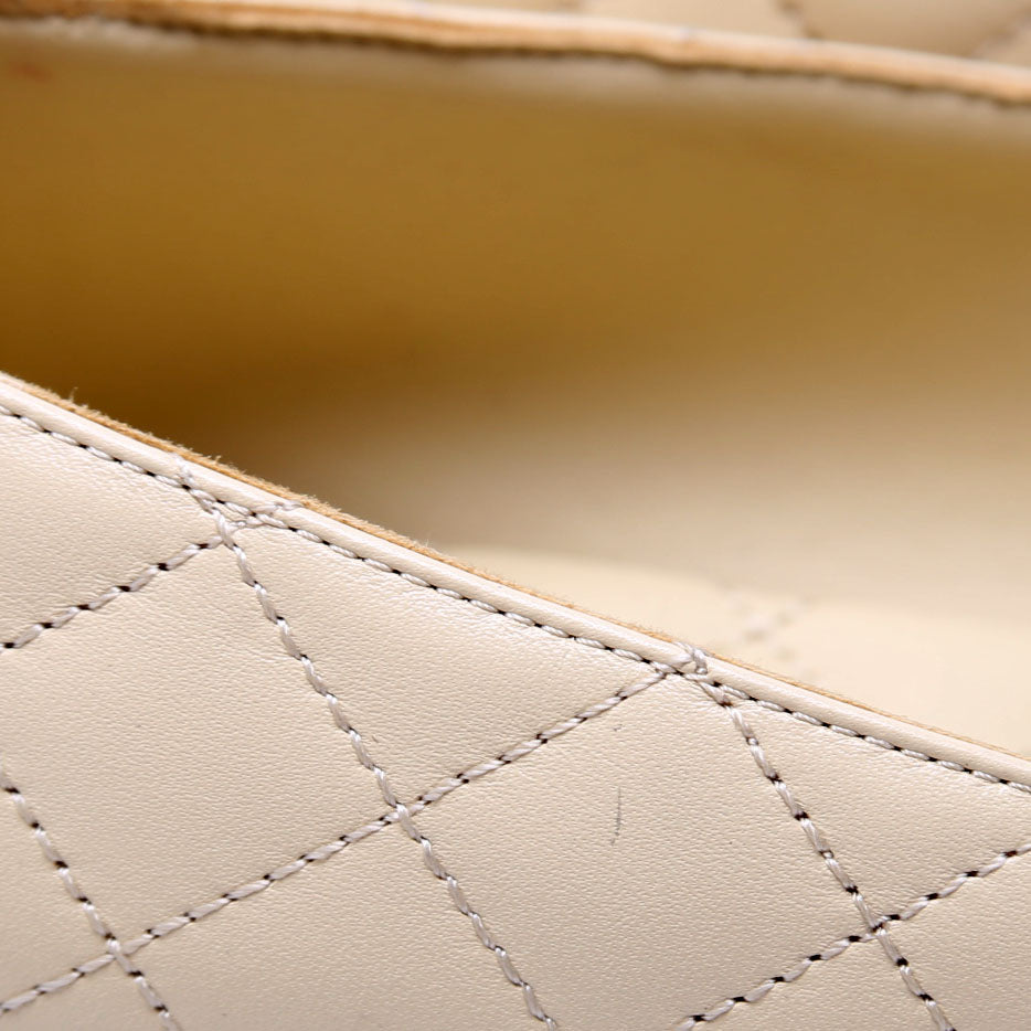 CC Turnlock Quilted Leather Ballet Flats Size 41 Beige/Black