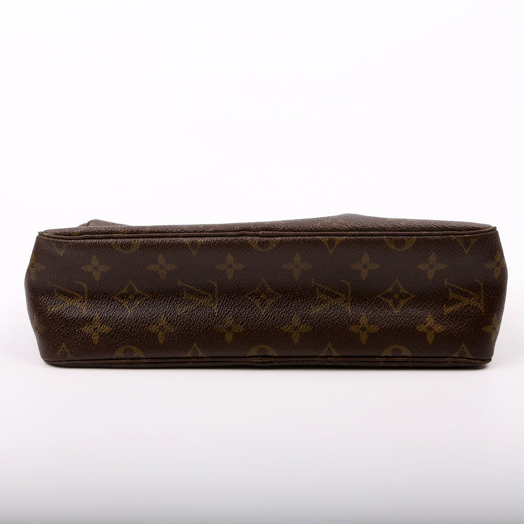 Trousse Toilette 28 Monogram