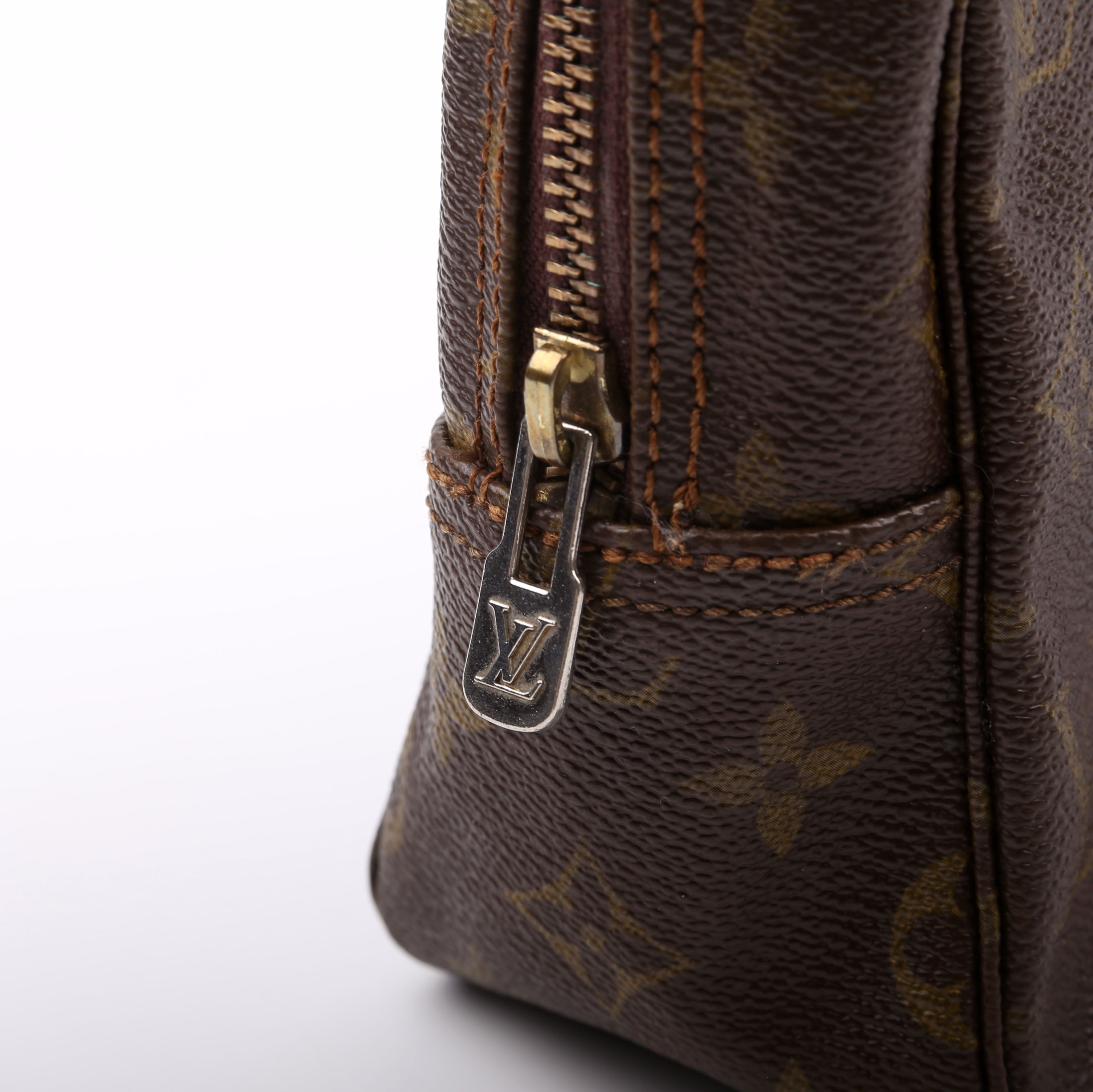 Trousse Toilette 28 Monogram