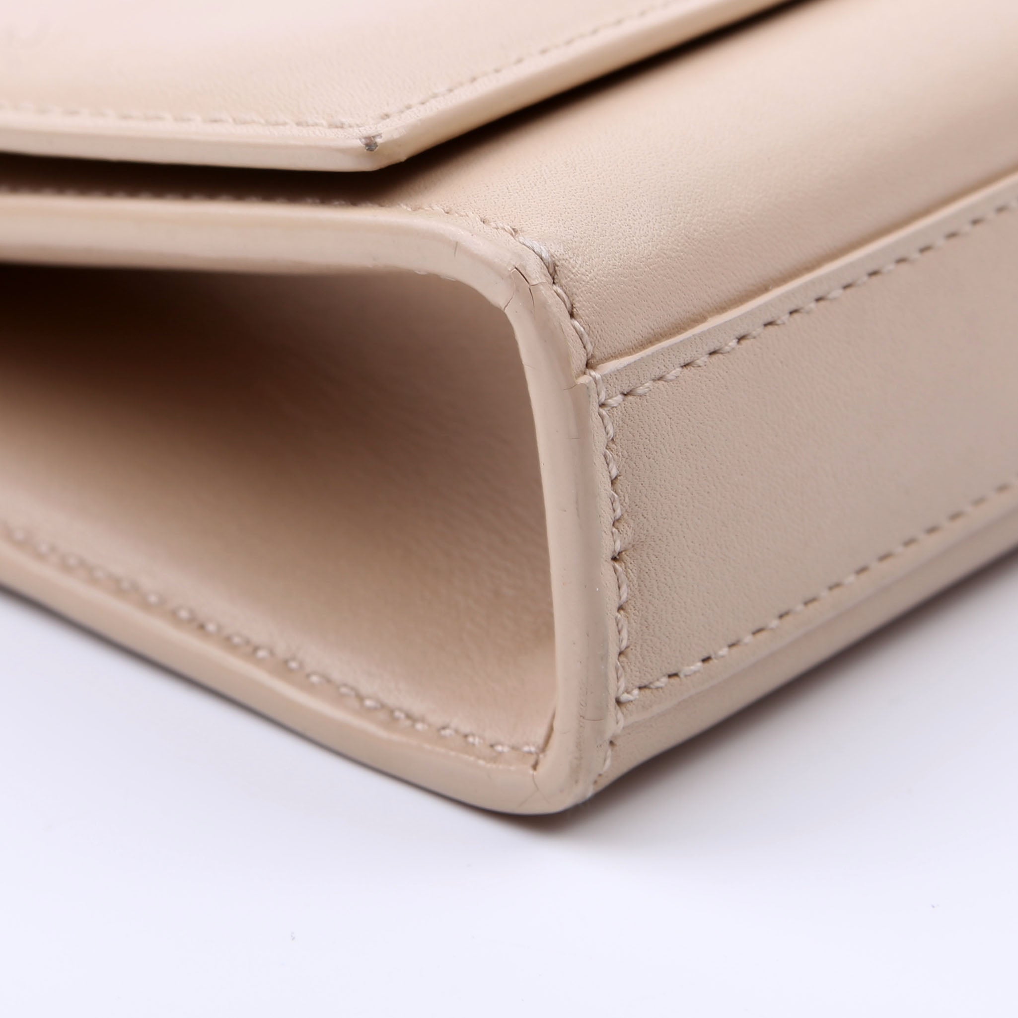 Cassandre Clutch Beige