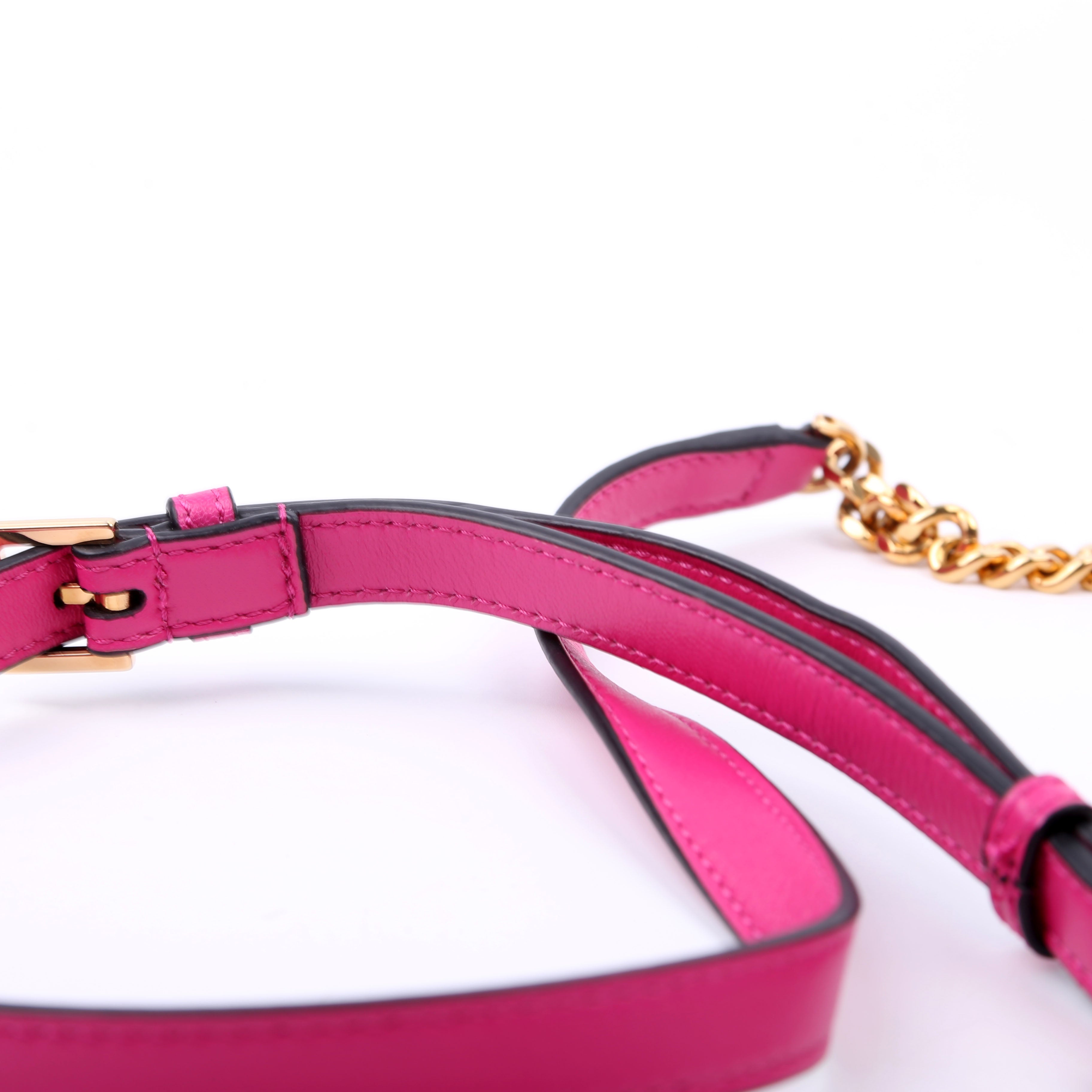 La Medusa Quilted Leather Small Camera Bag Pink