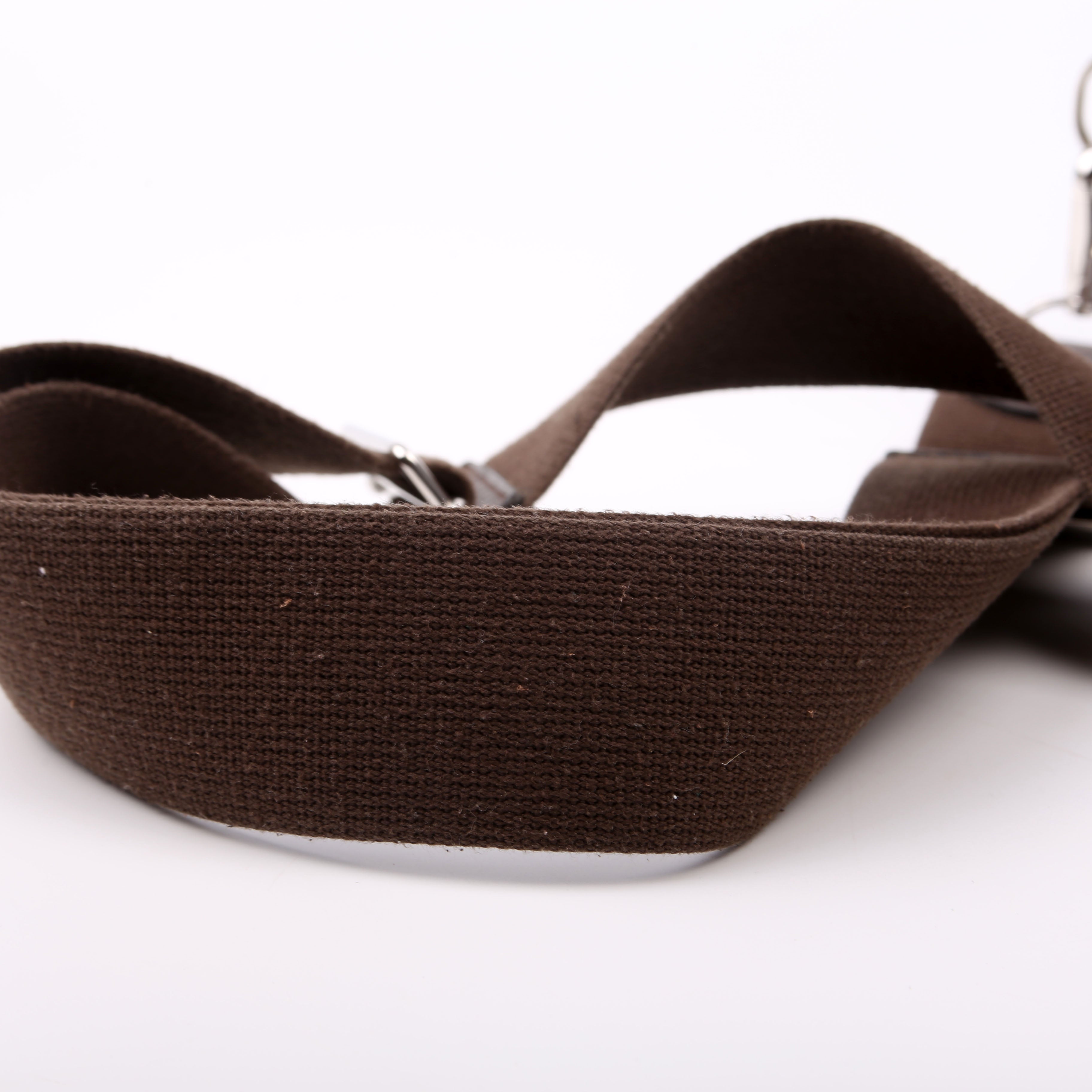 Evelyne III GM Brown