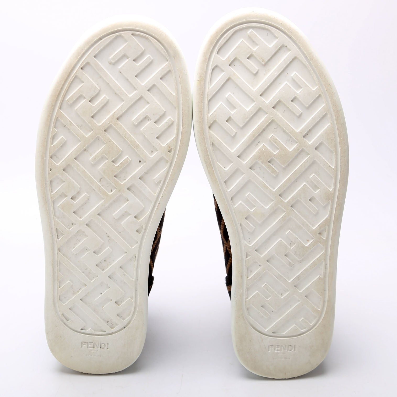 FF Micro-Perf Fabric Rise Low Top Sneakers Size 37