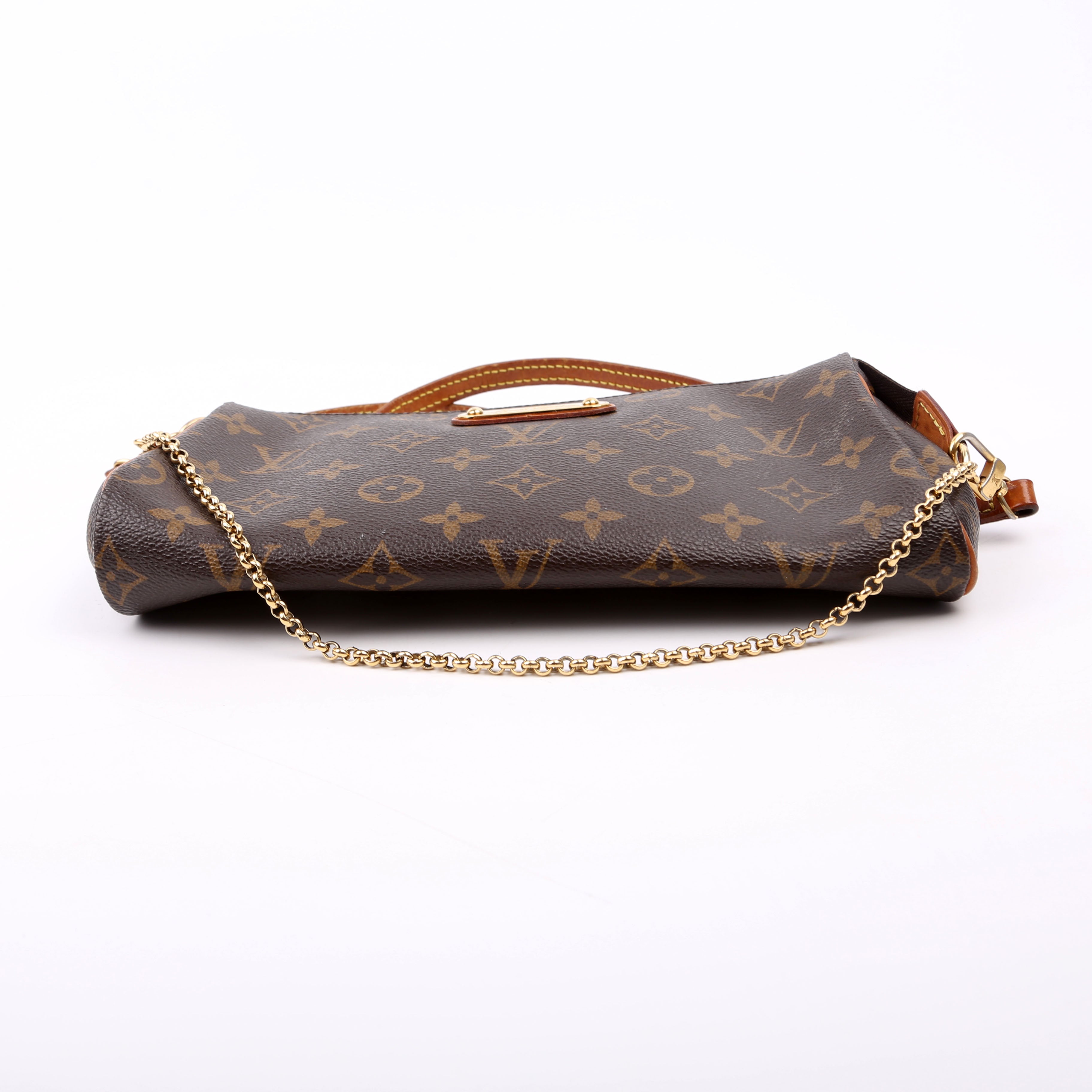 Eva Clutch Monogram