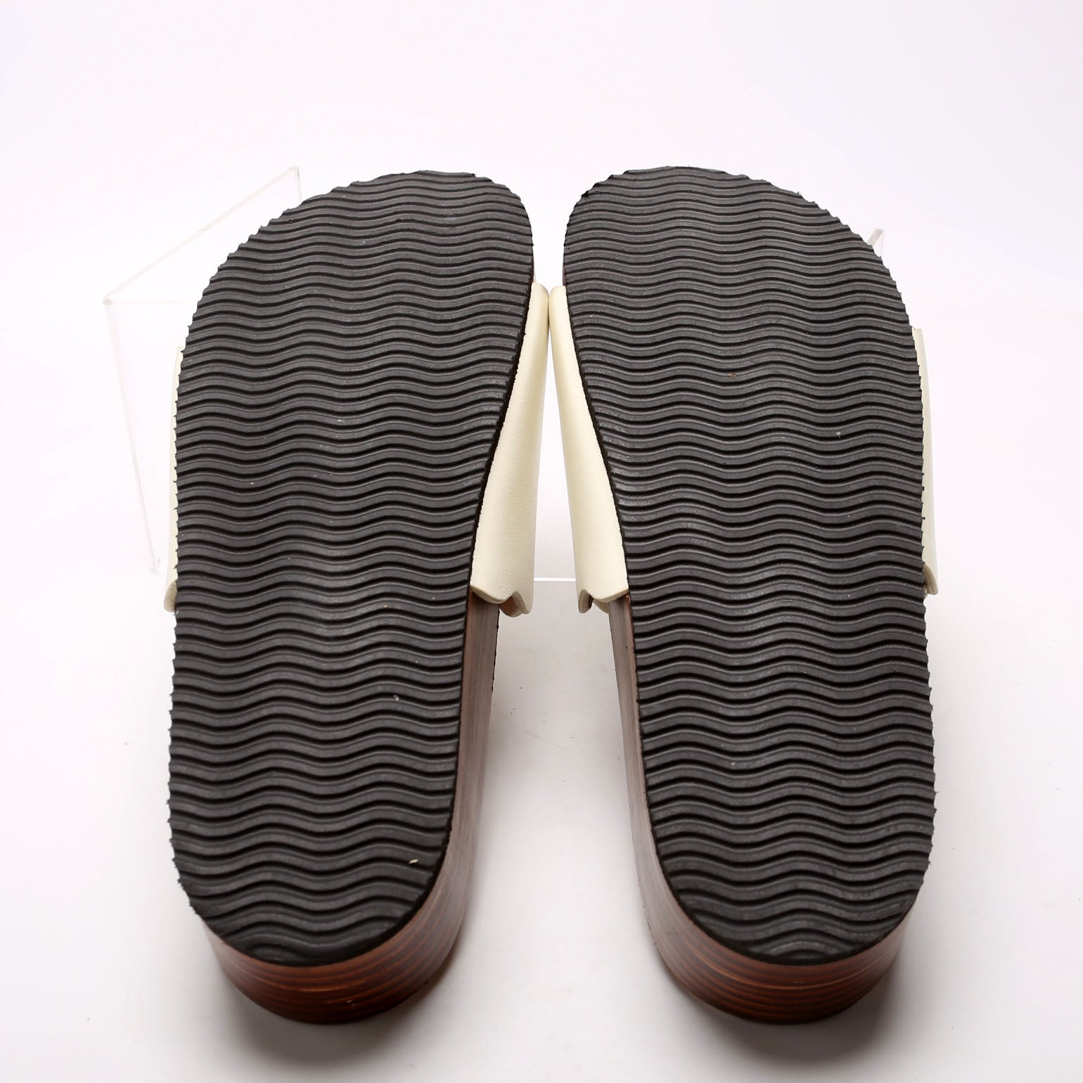 Ingrid Buckle Platform Slide Size 39