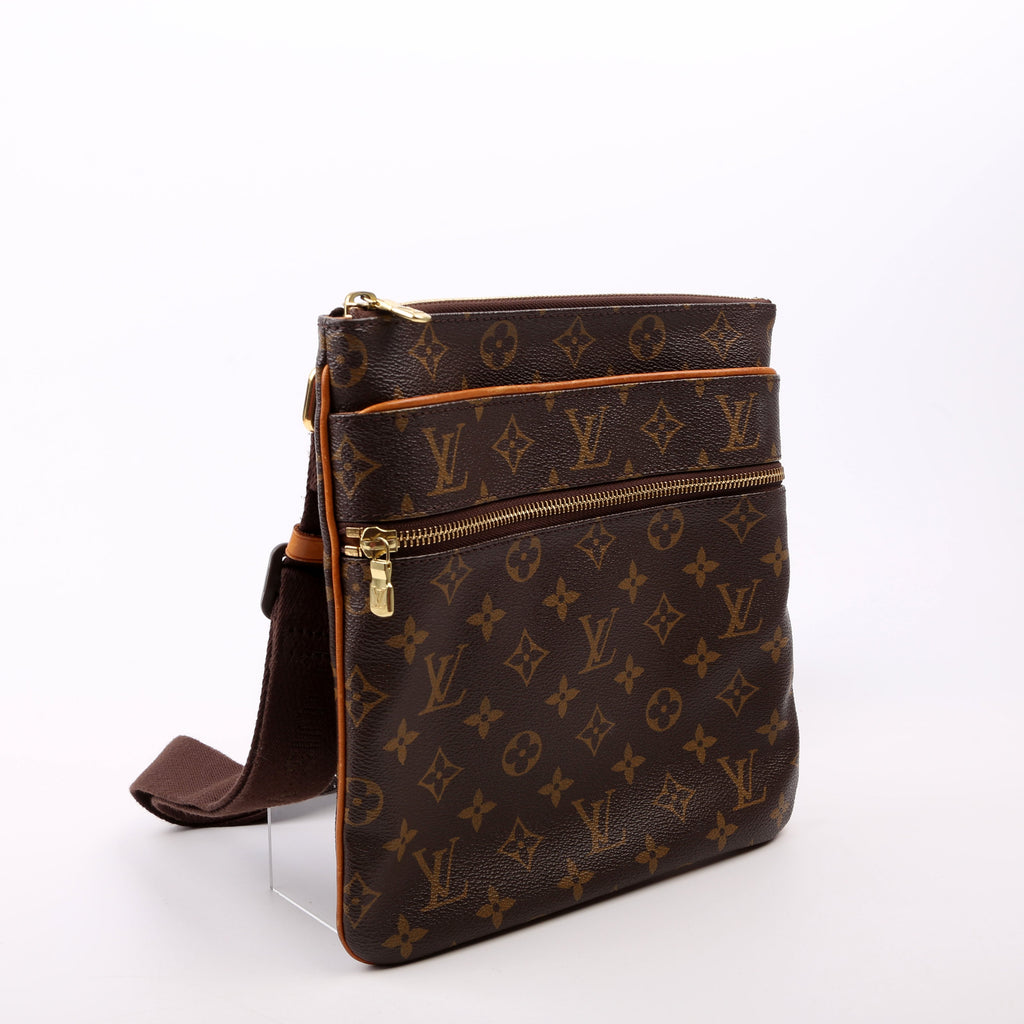 Pochette Valmy Monogram