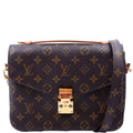 Pochette Metis Monogram