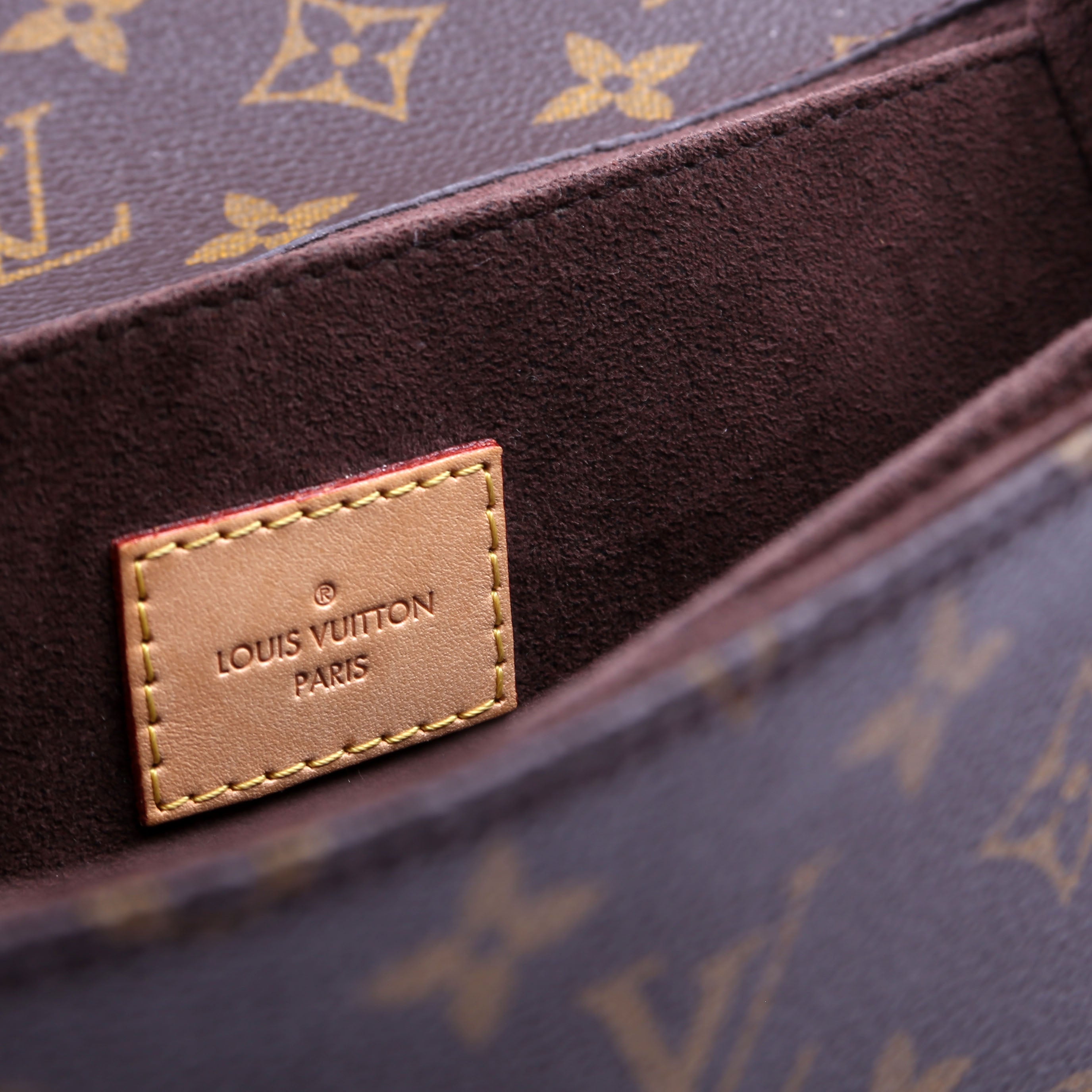 Pochette Metis Monogram