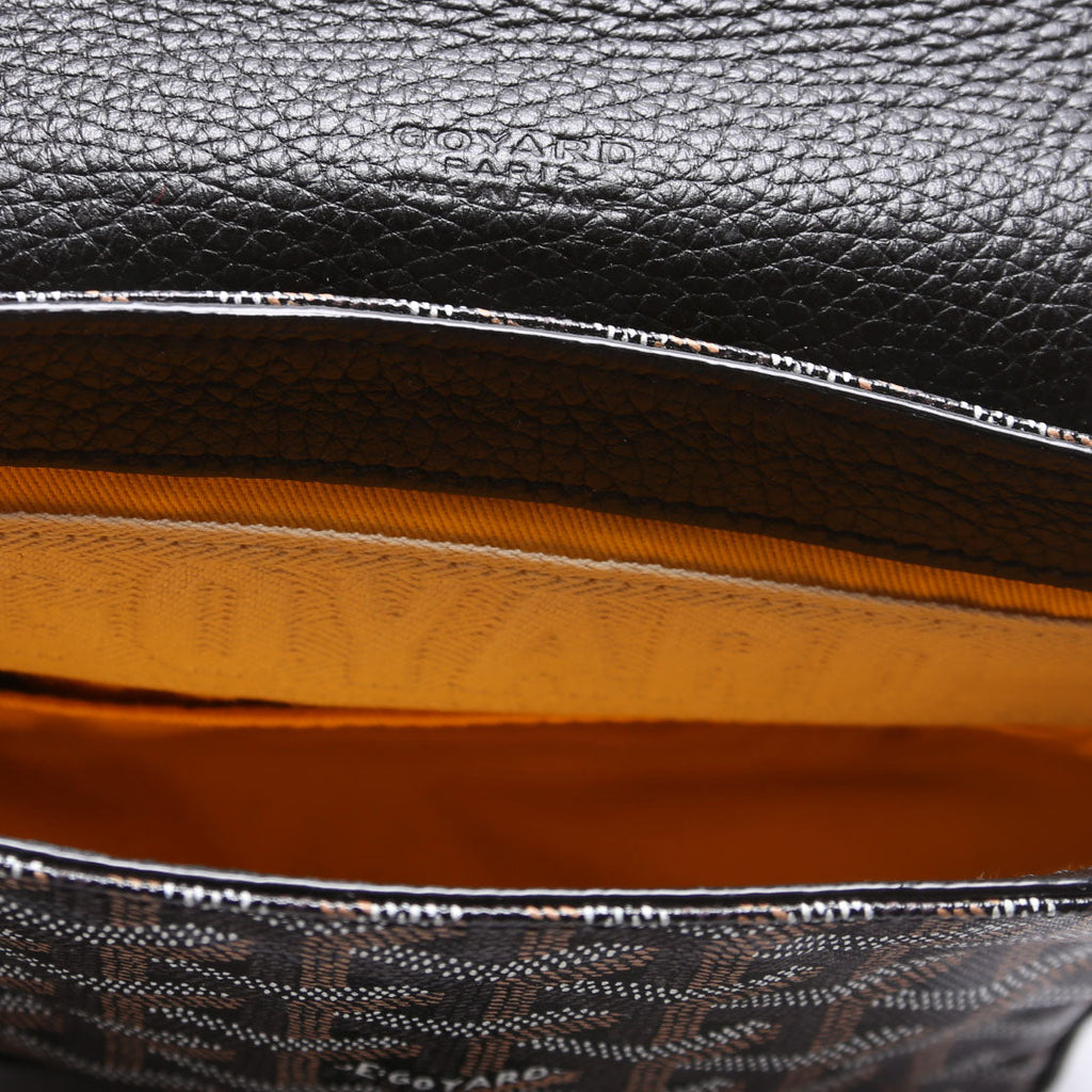 Grand Bleu PM Black