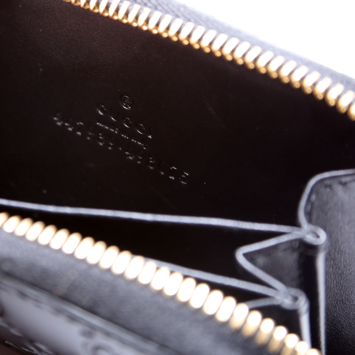 447939 Zip Around Card Case Black